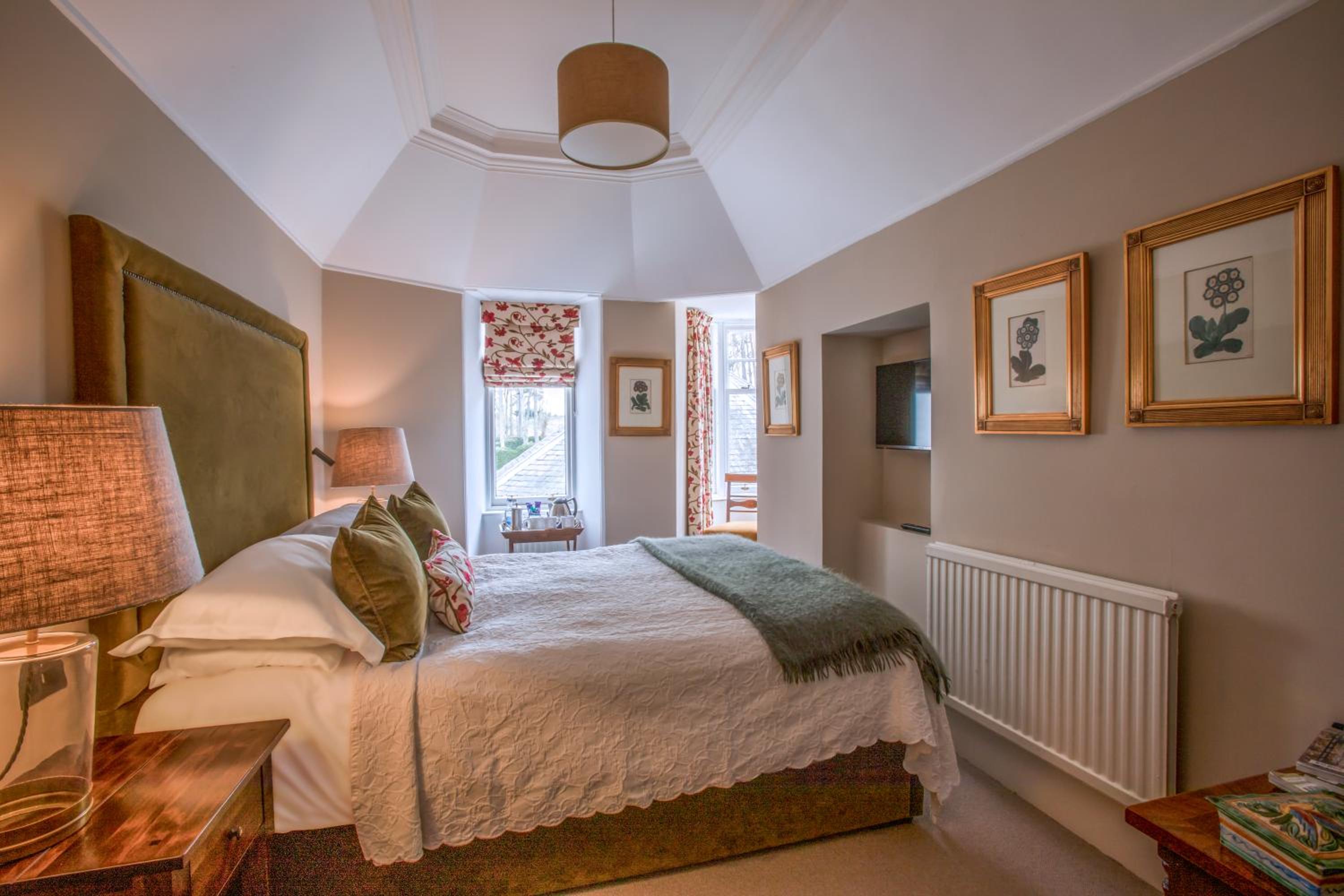 Cozy Small Double or Twin Room - Photo 1