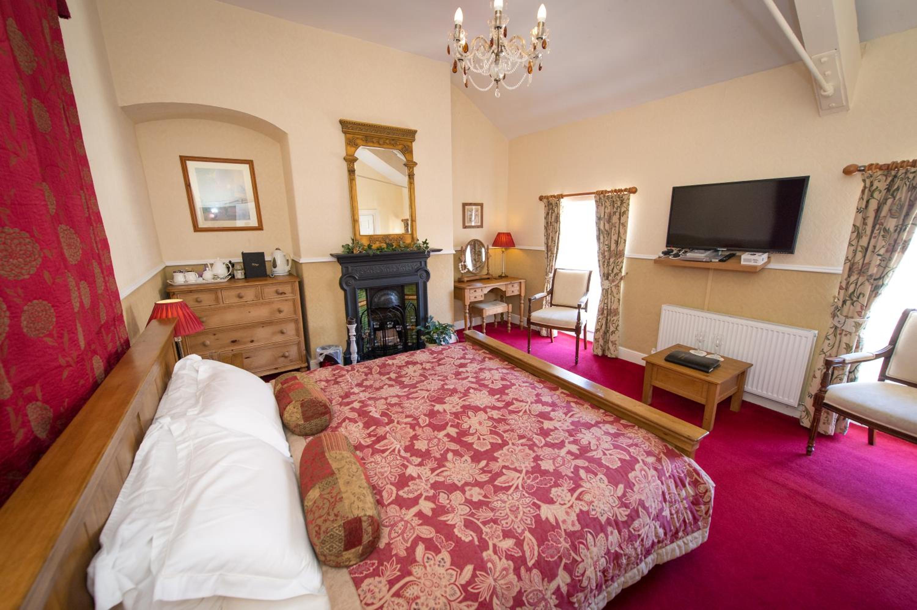 Superior King Room photo 2