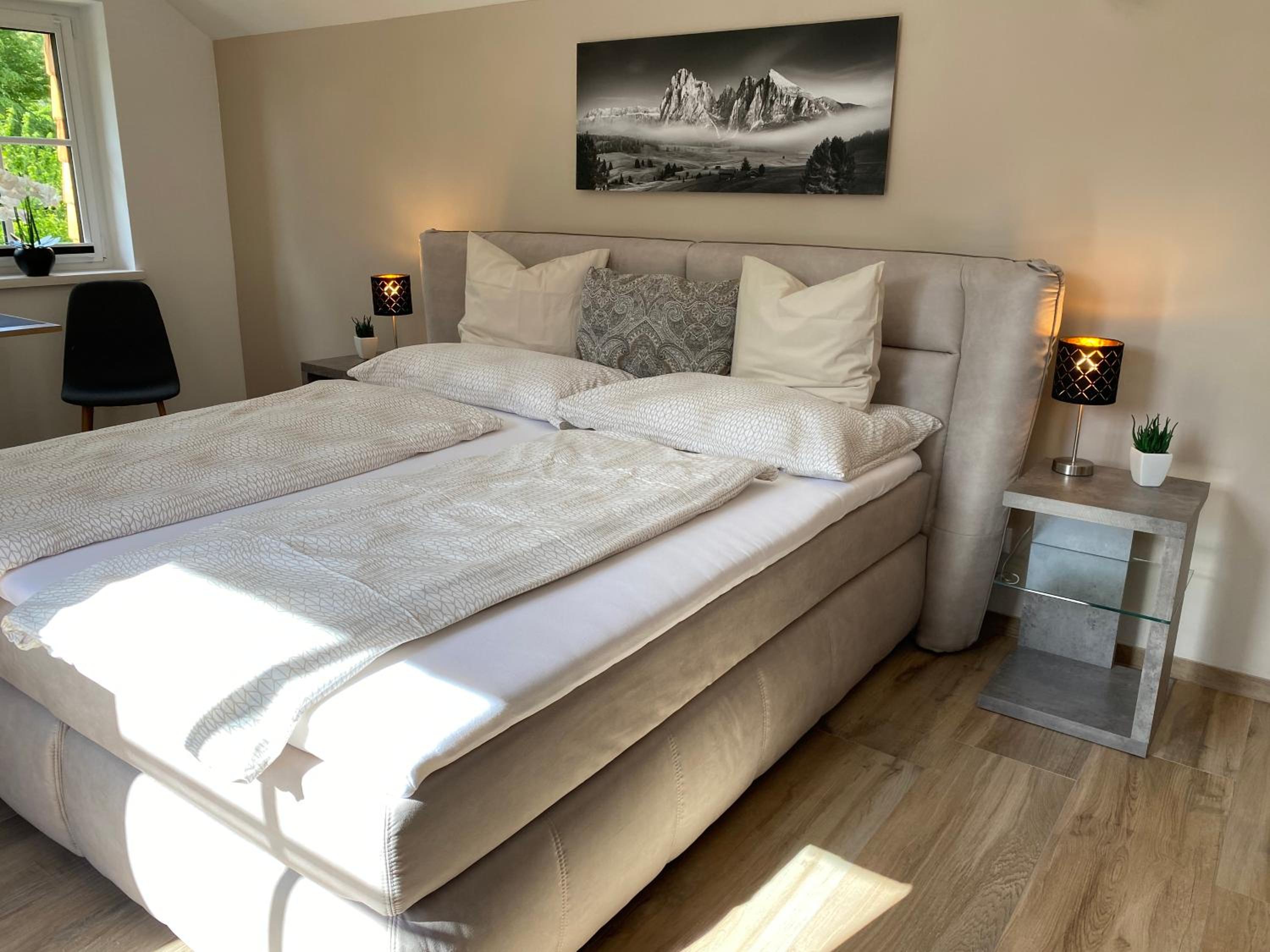 Deluxe Double Room with Castle View