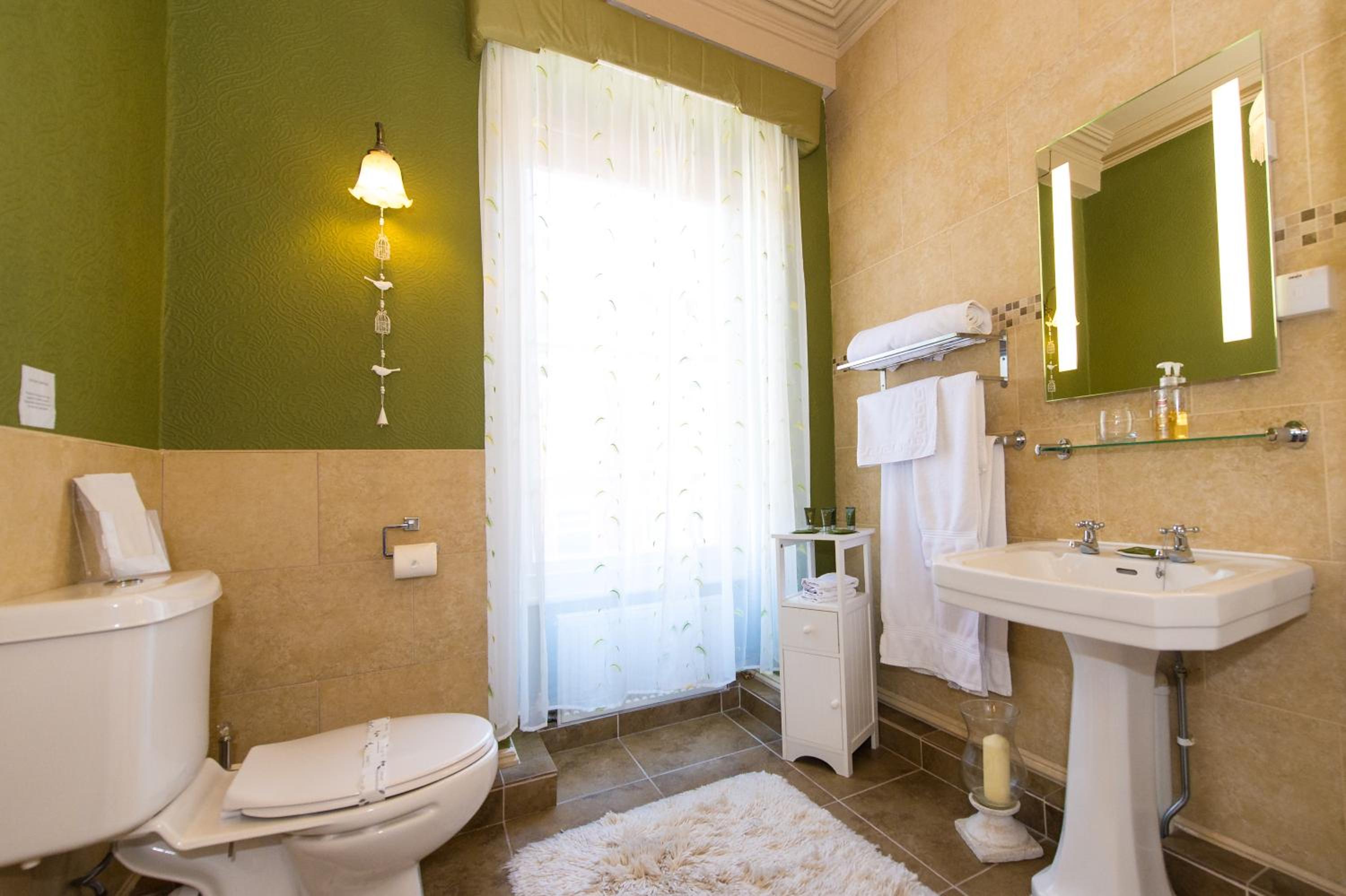 Superior King Room photo 3