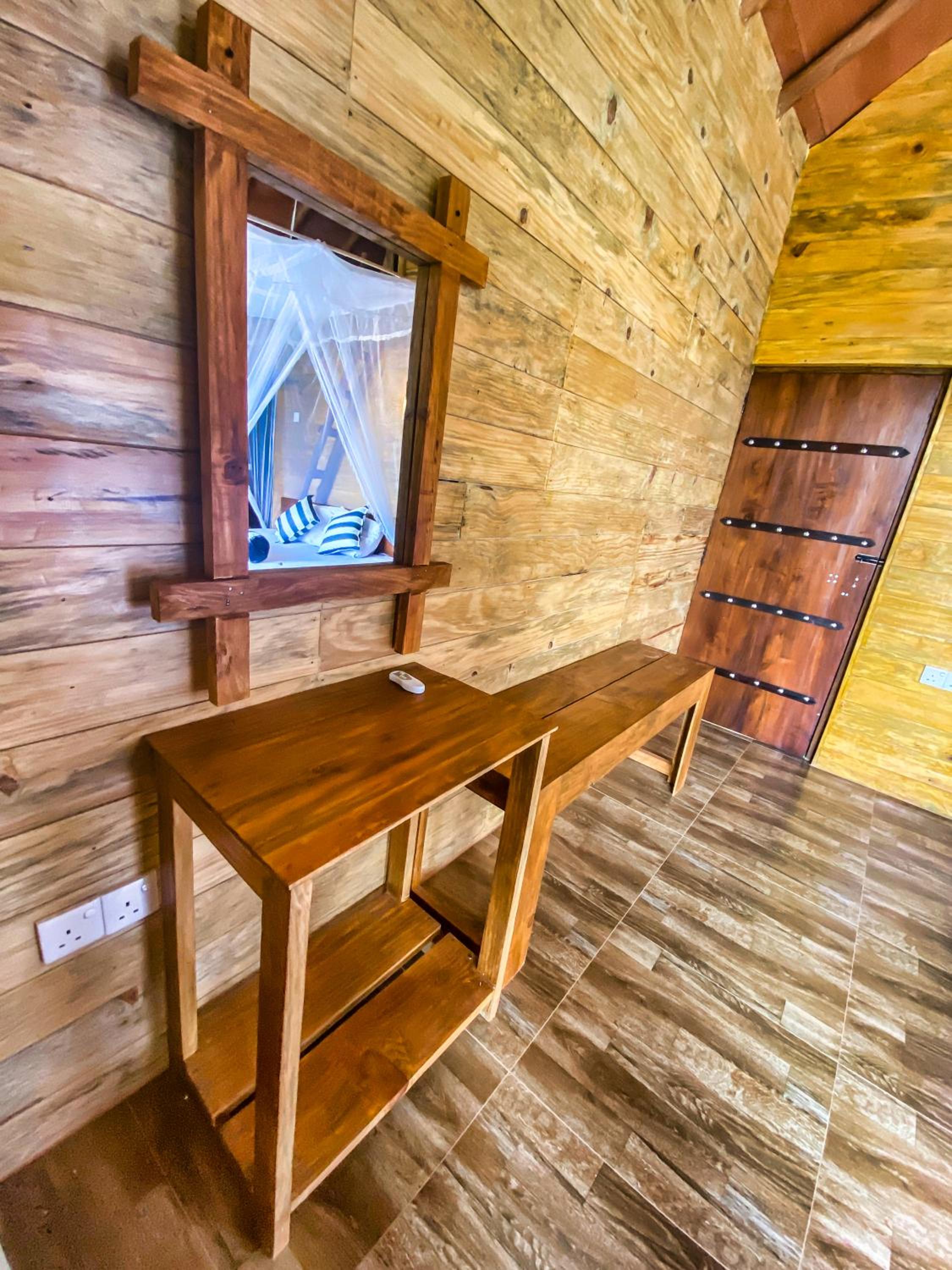 Deluxe Double Room with Balcony photo 2