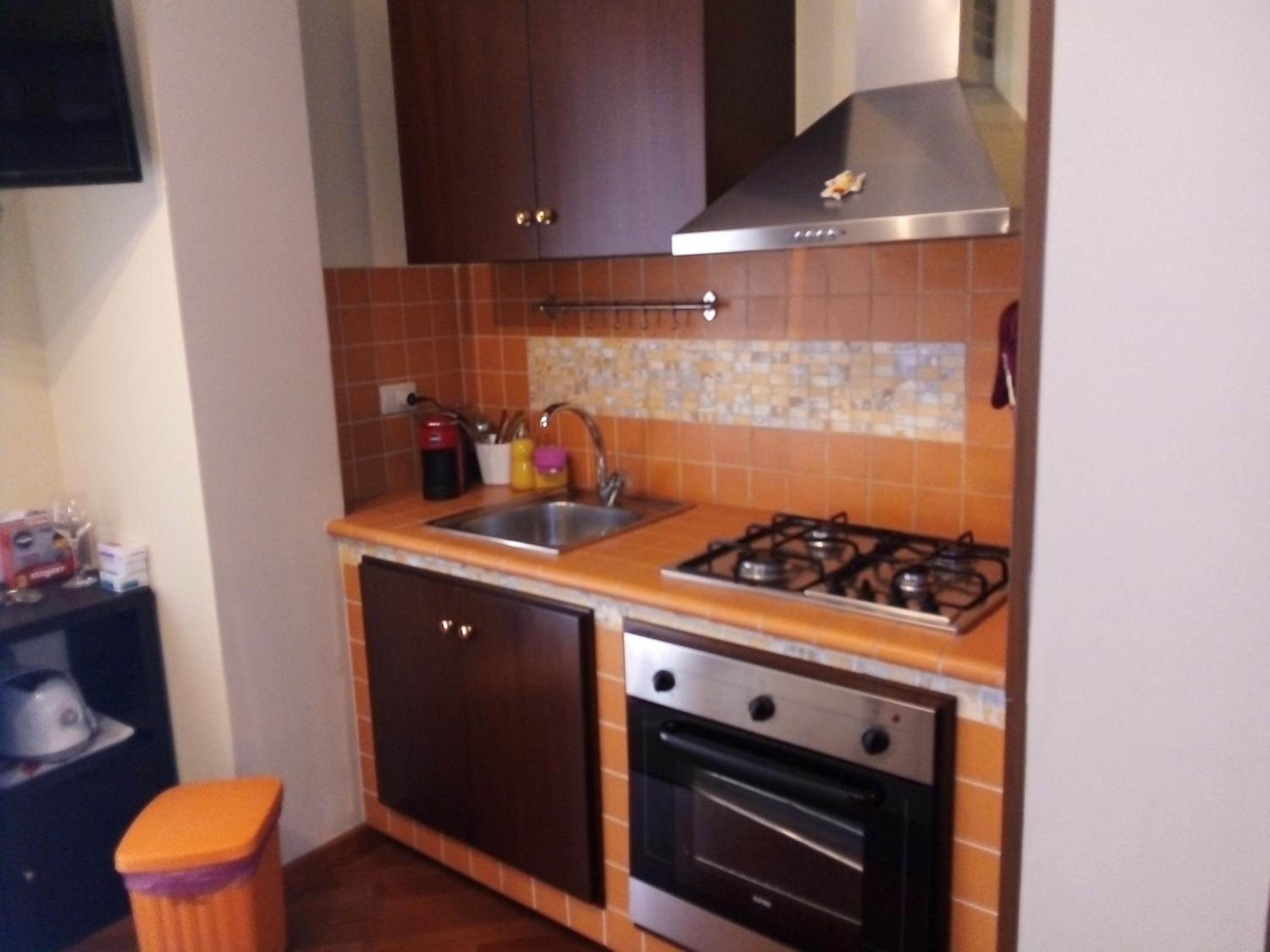 Three-Bedroom Apartment - Photo 3