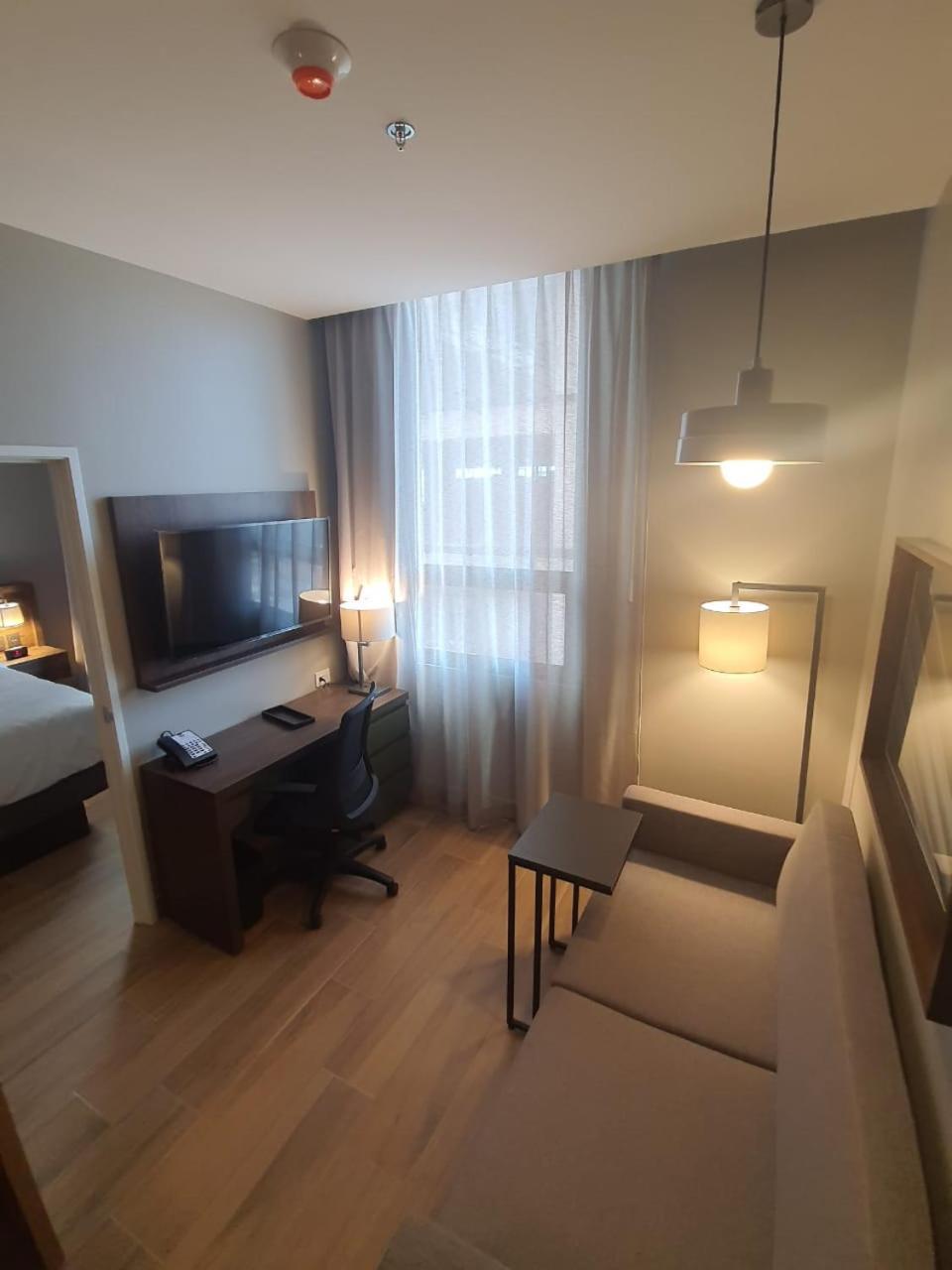 One-Bedroom King Suite with Sofa Bed thumbnail 5
