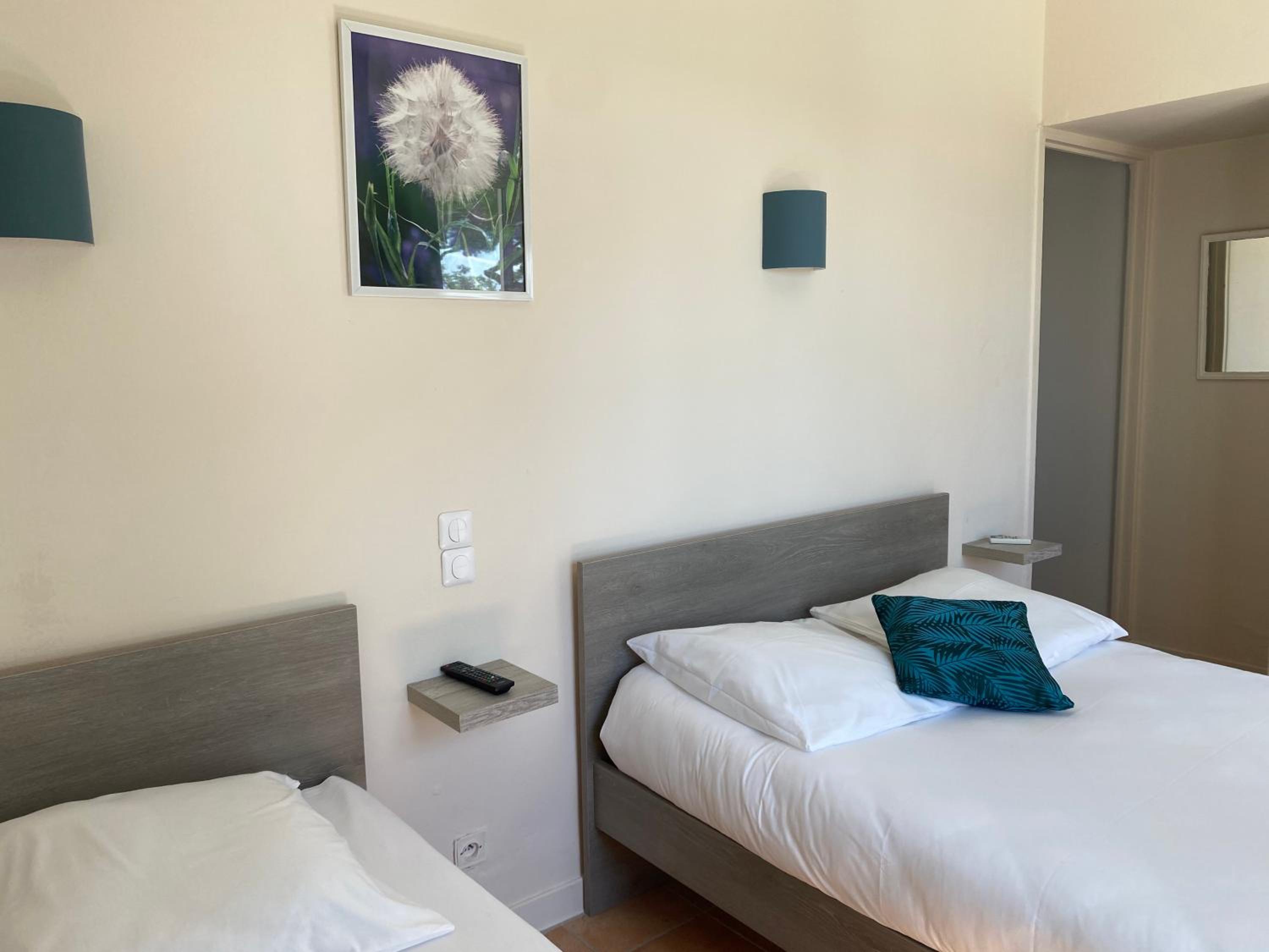 Triple Room - Photo 5