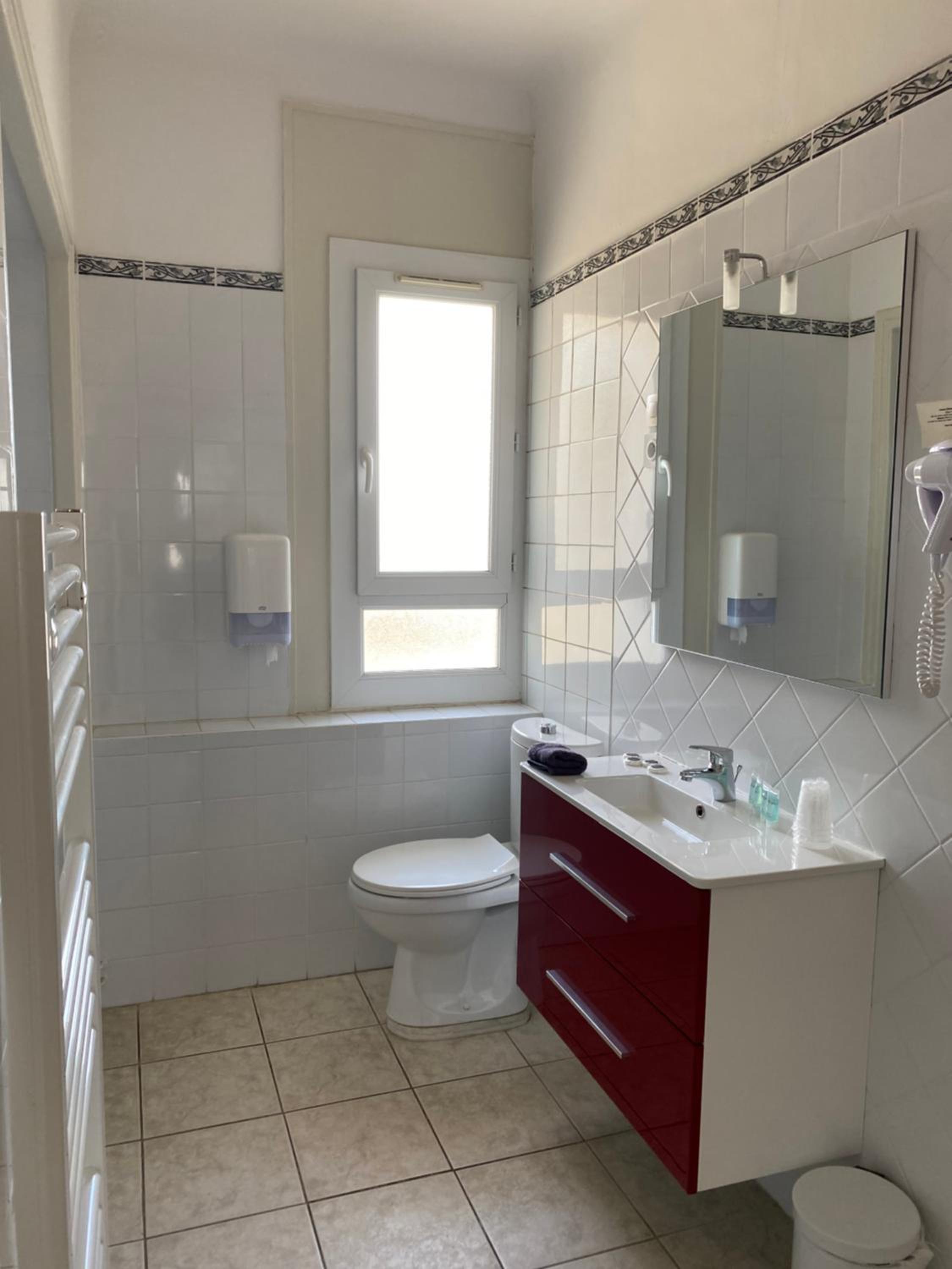 Triple Room - Photo 6