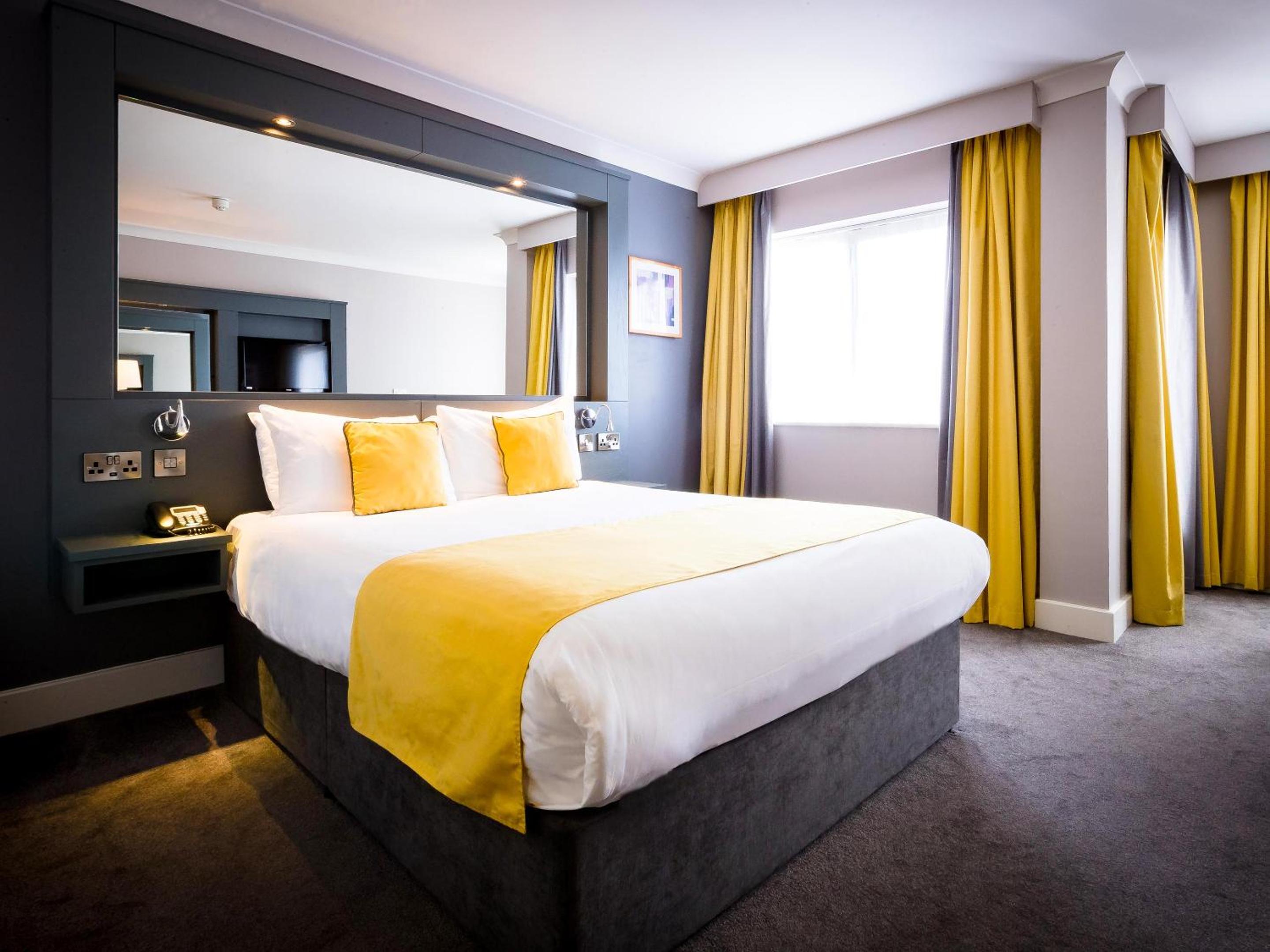 Double Room thumbnail 6