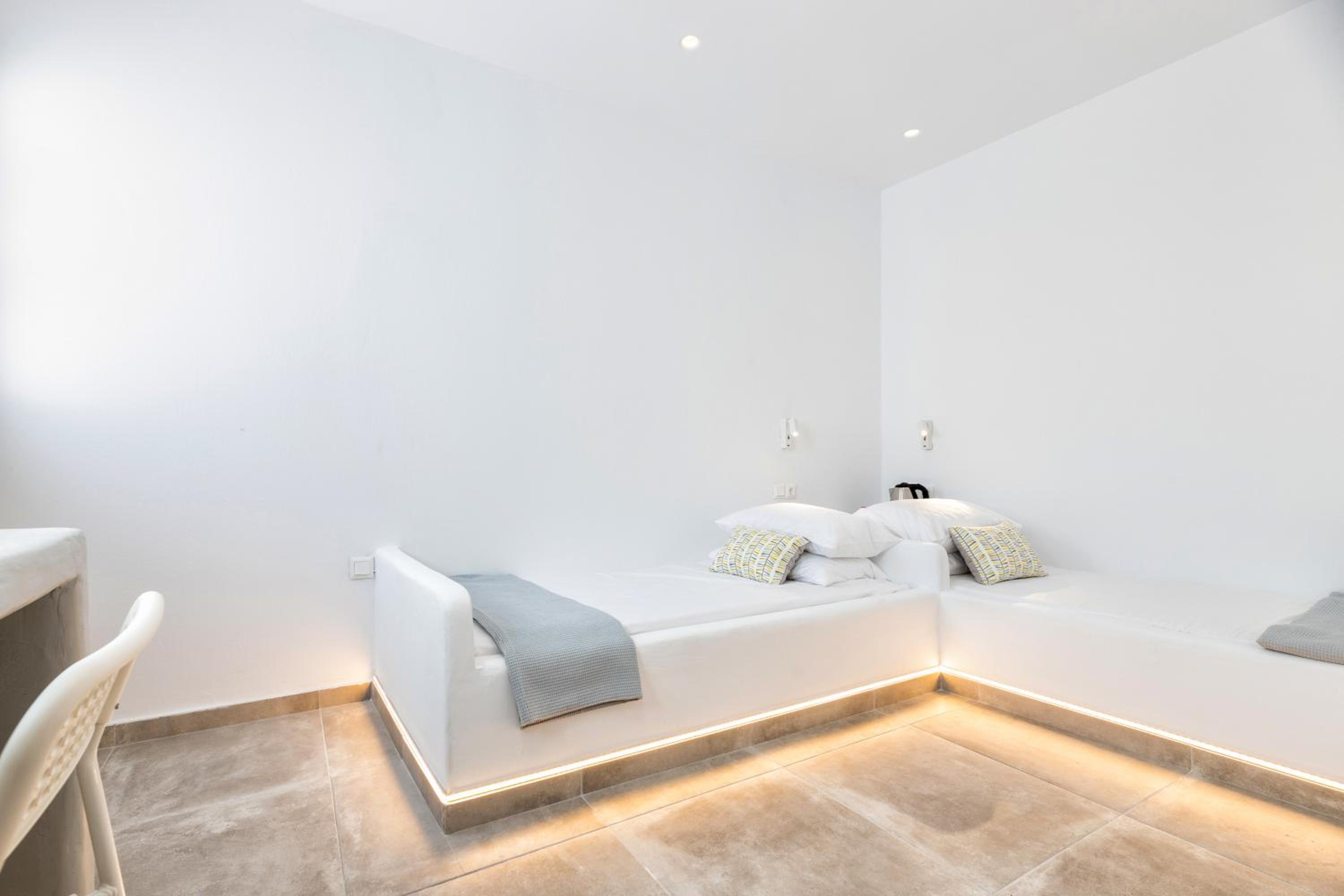 Deluxe Twin Room - Photo 1