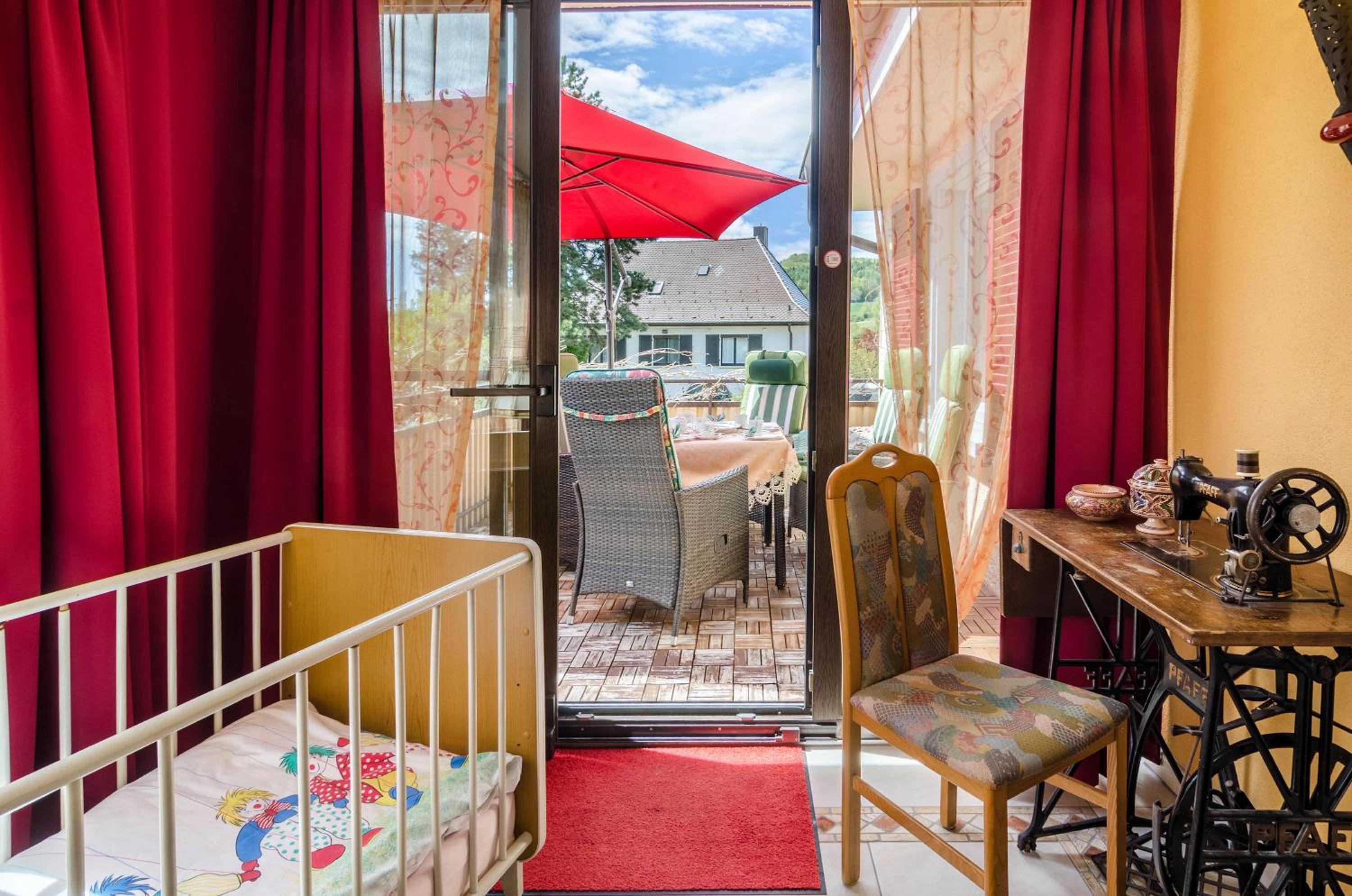 Superior One-Bedroom Apartment with Balcony - Photo 34