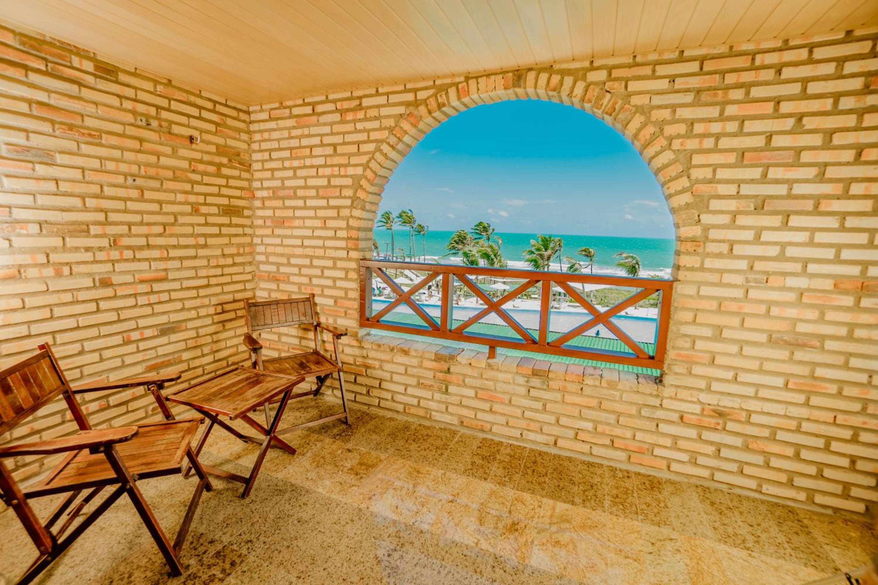 Deluxe Suite with Sea View photo 2