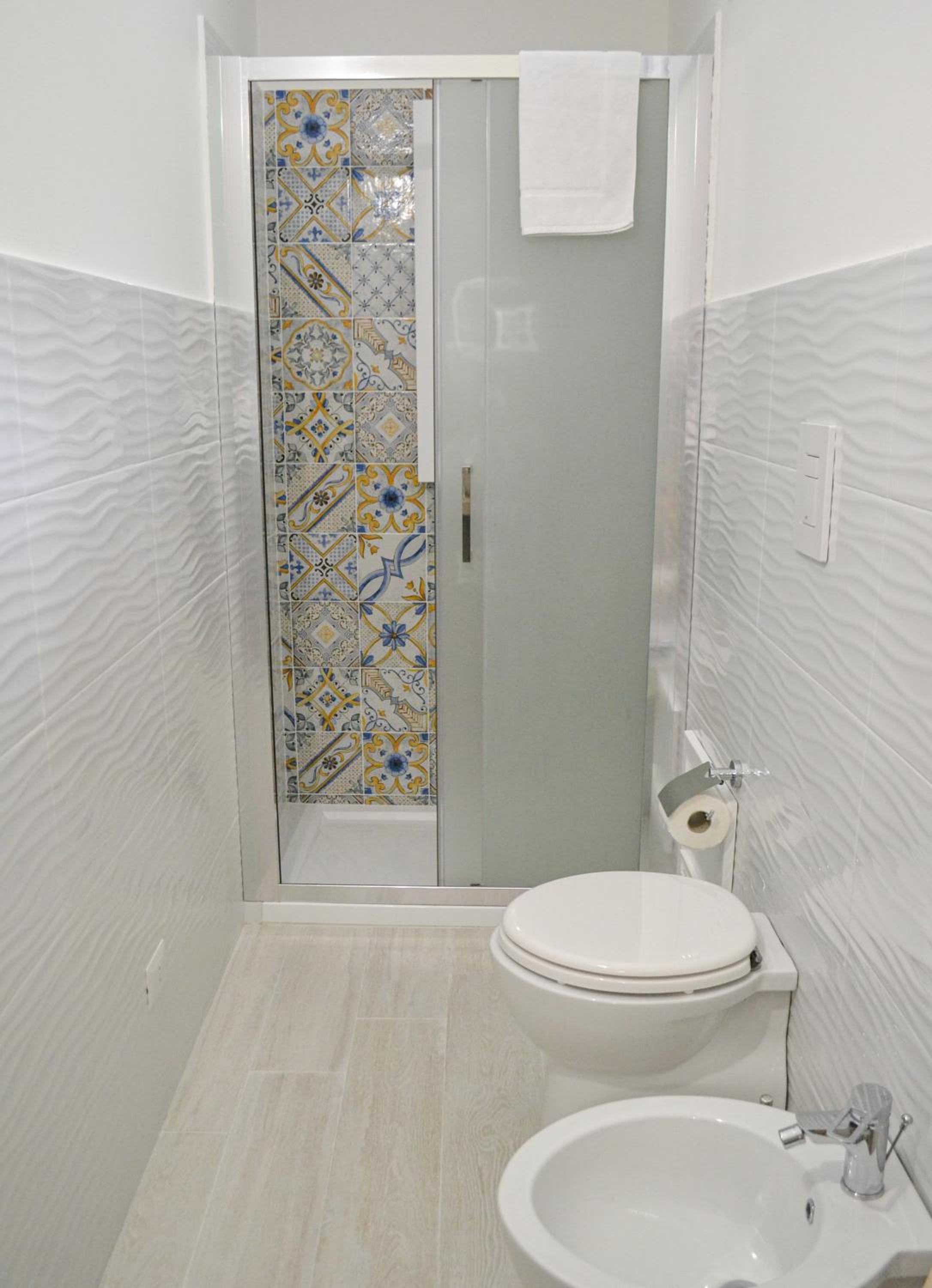 Double Room with Private Bathroom photo 2