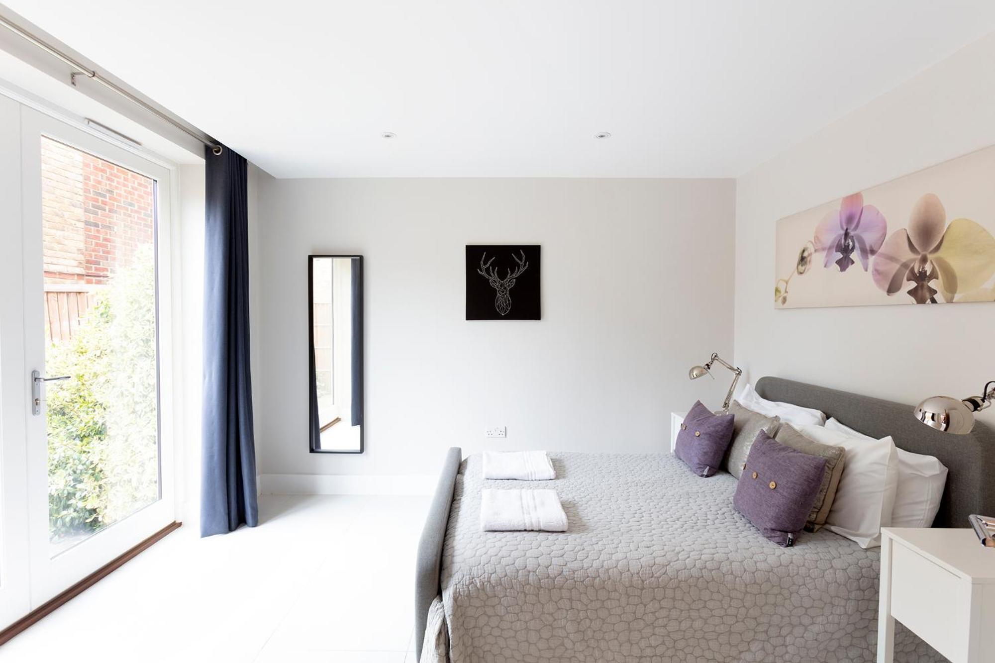 Four-Bedroom House photo 1