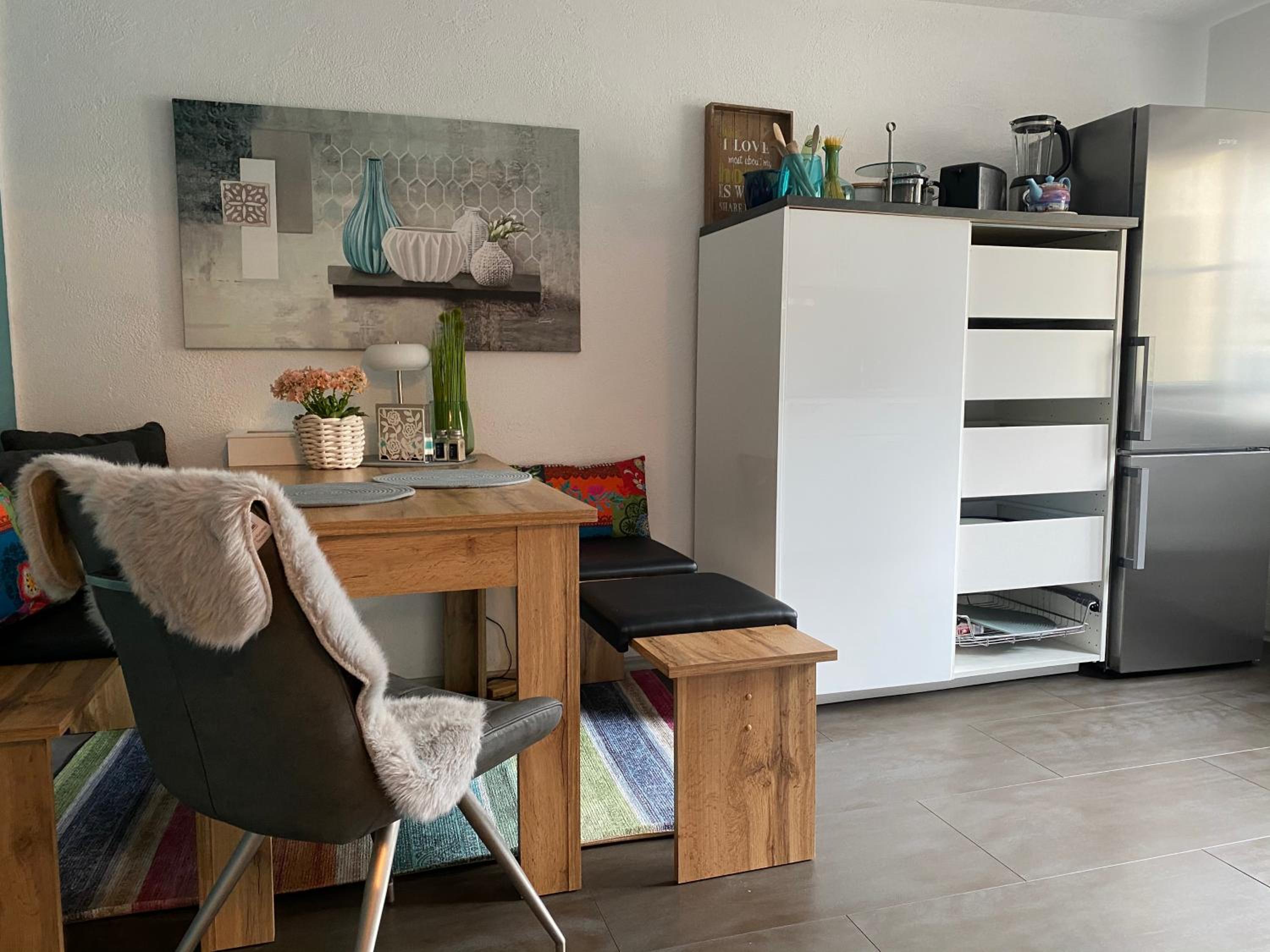 Two-Bedroom Apartment - Photo 31