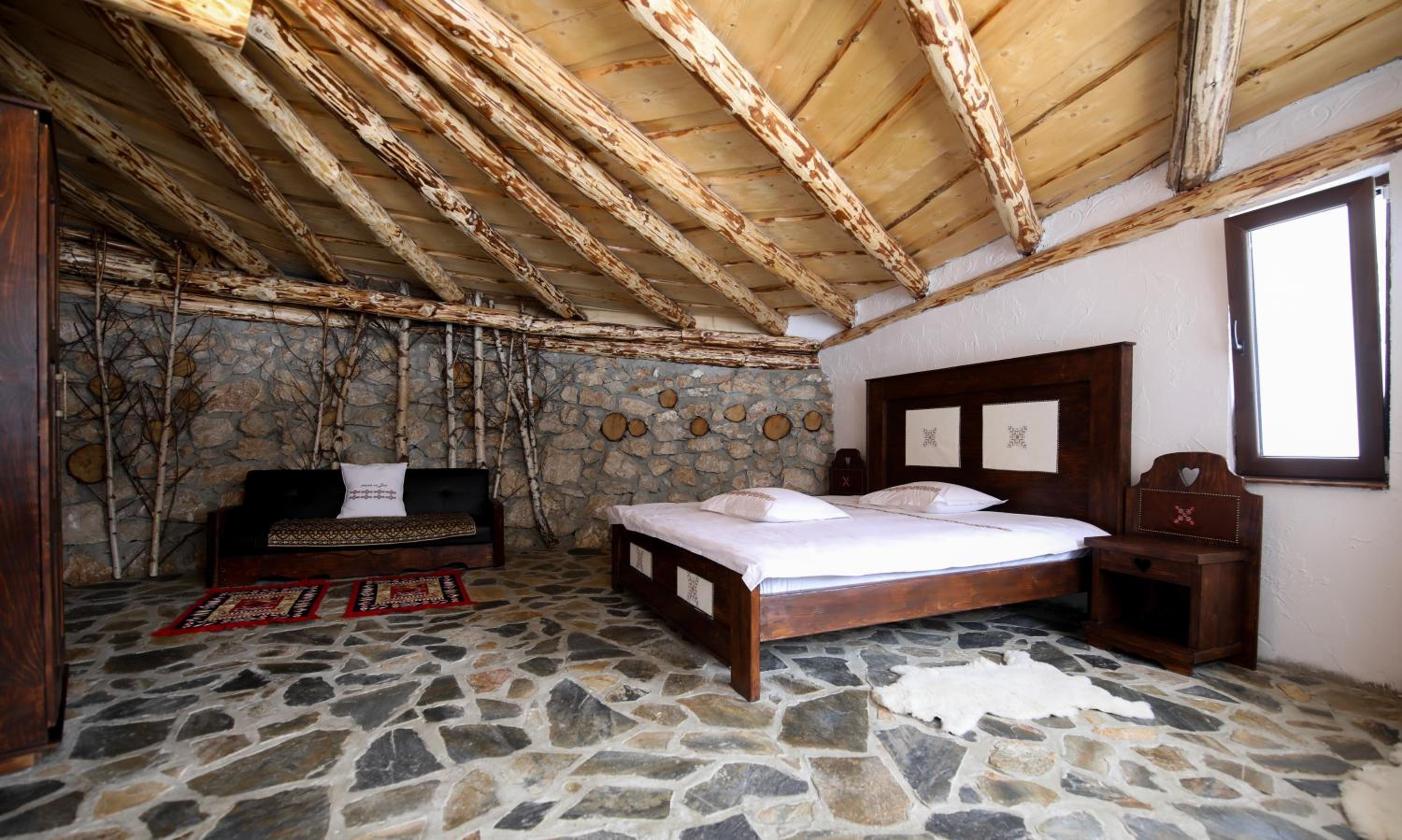 King Room with Mountain View photo 1