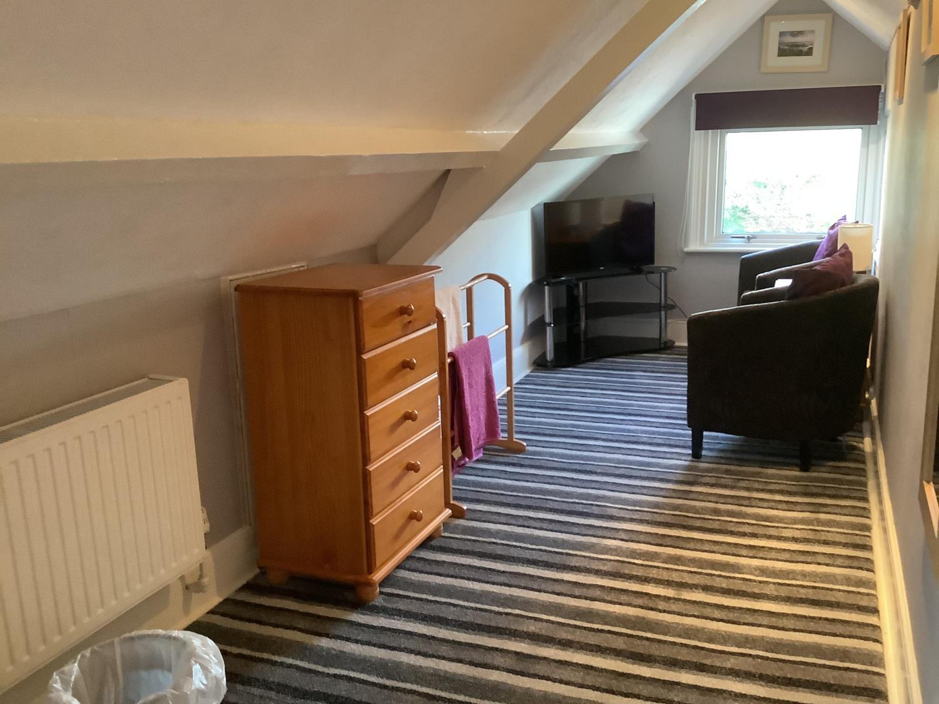 Double Room with Private Bathroom photo 1