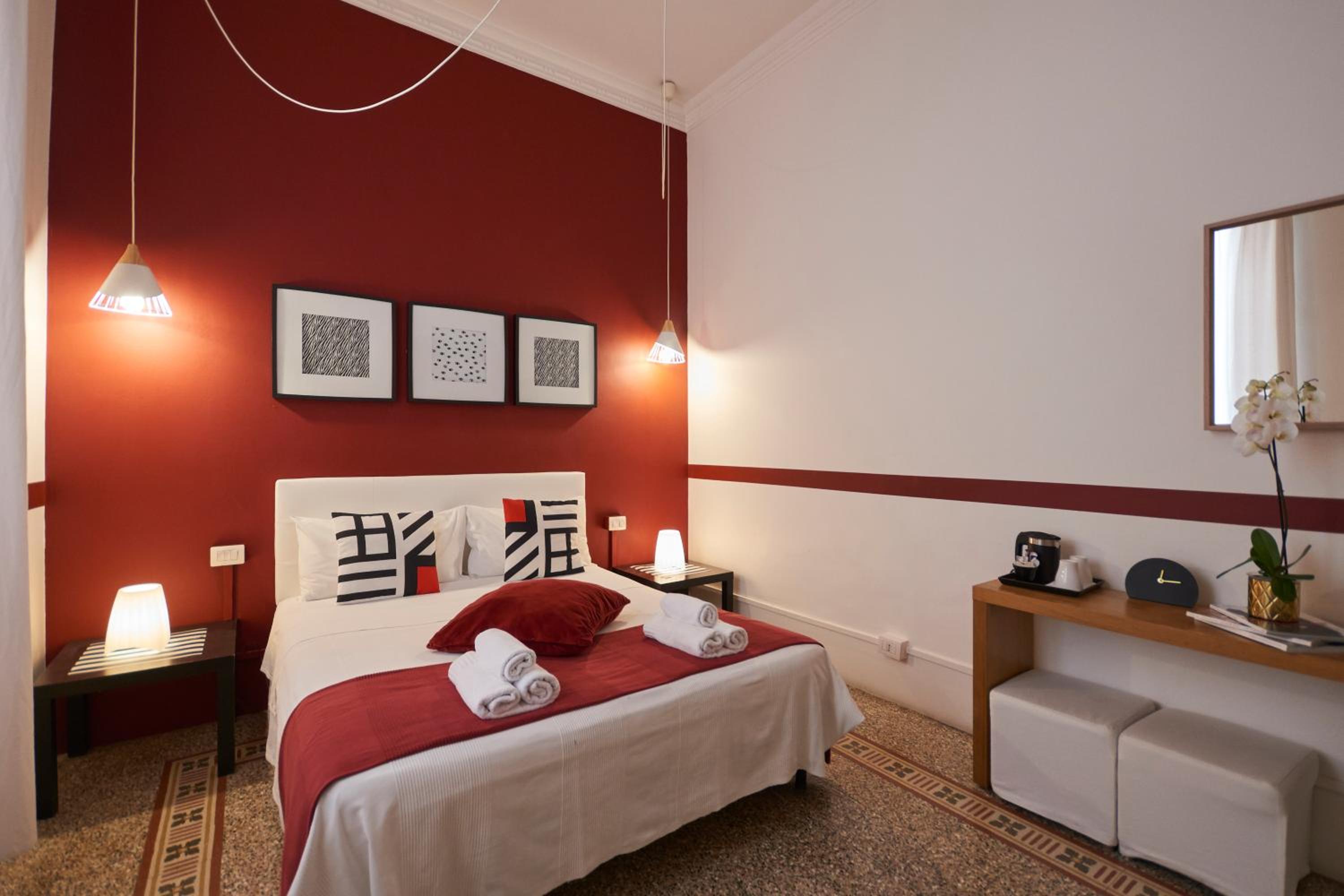 Double Room photo 3
