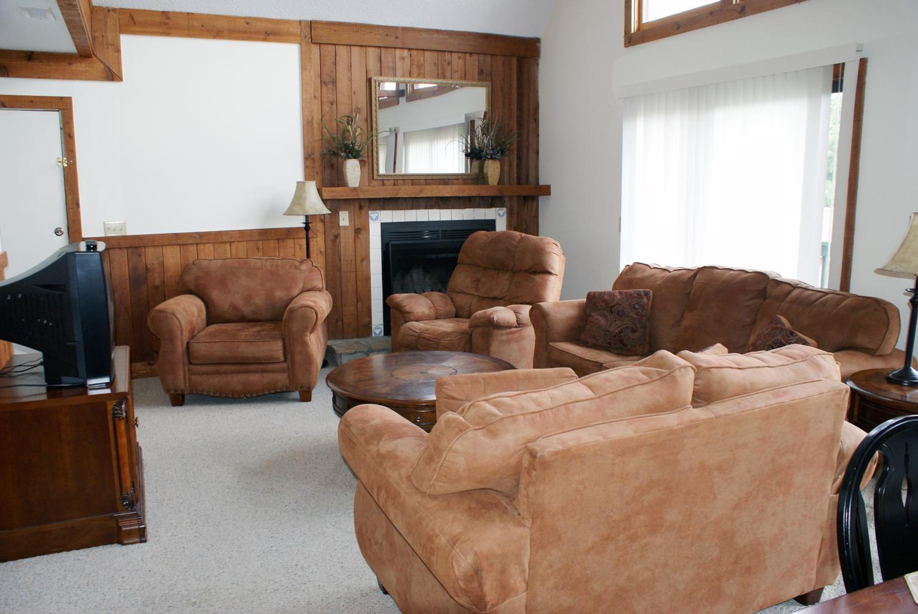 Two-Bedroom Villa (4 People)