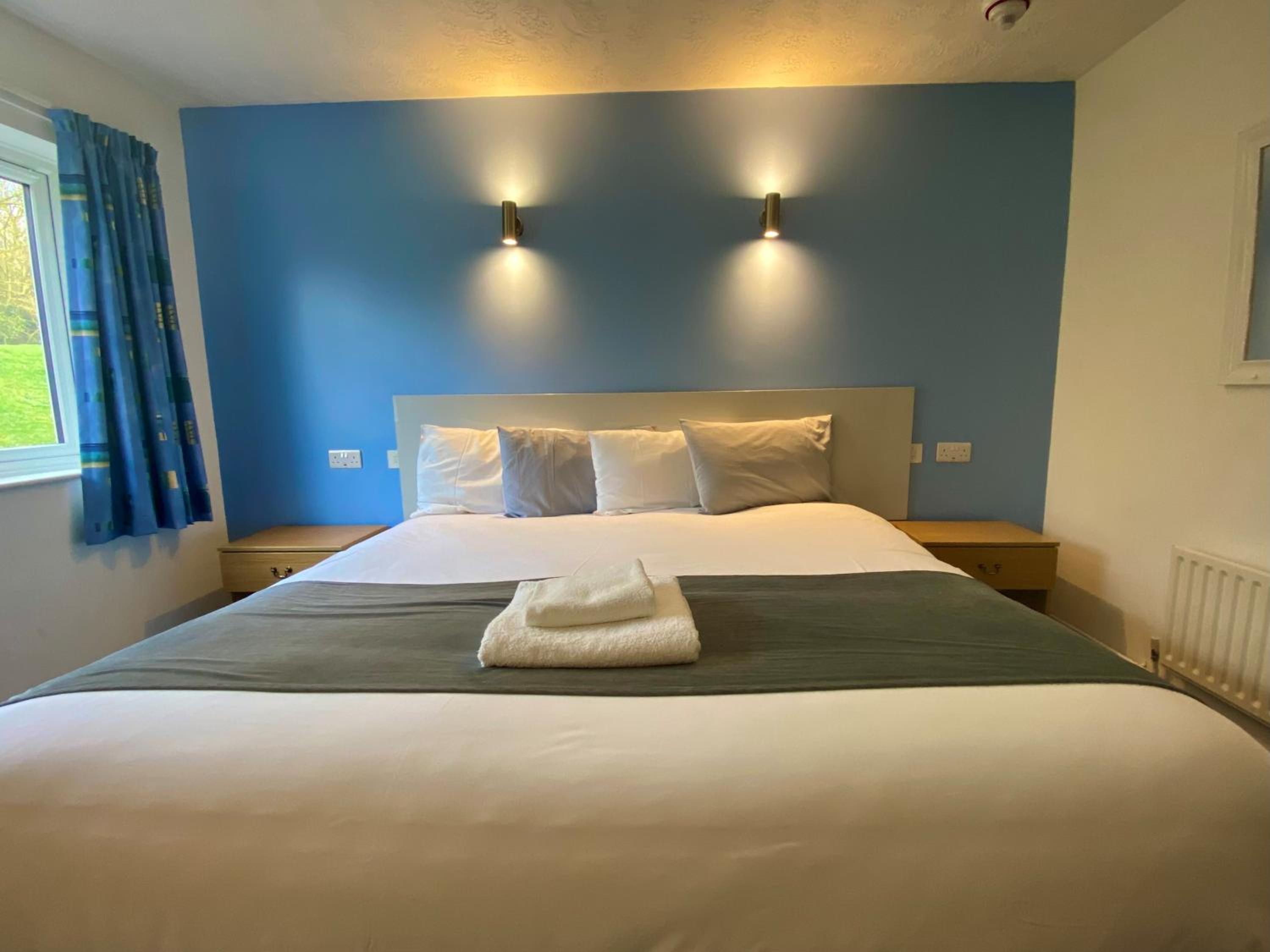 Double or Twin Room - Disability Access photo 1