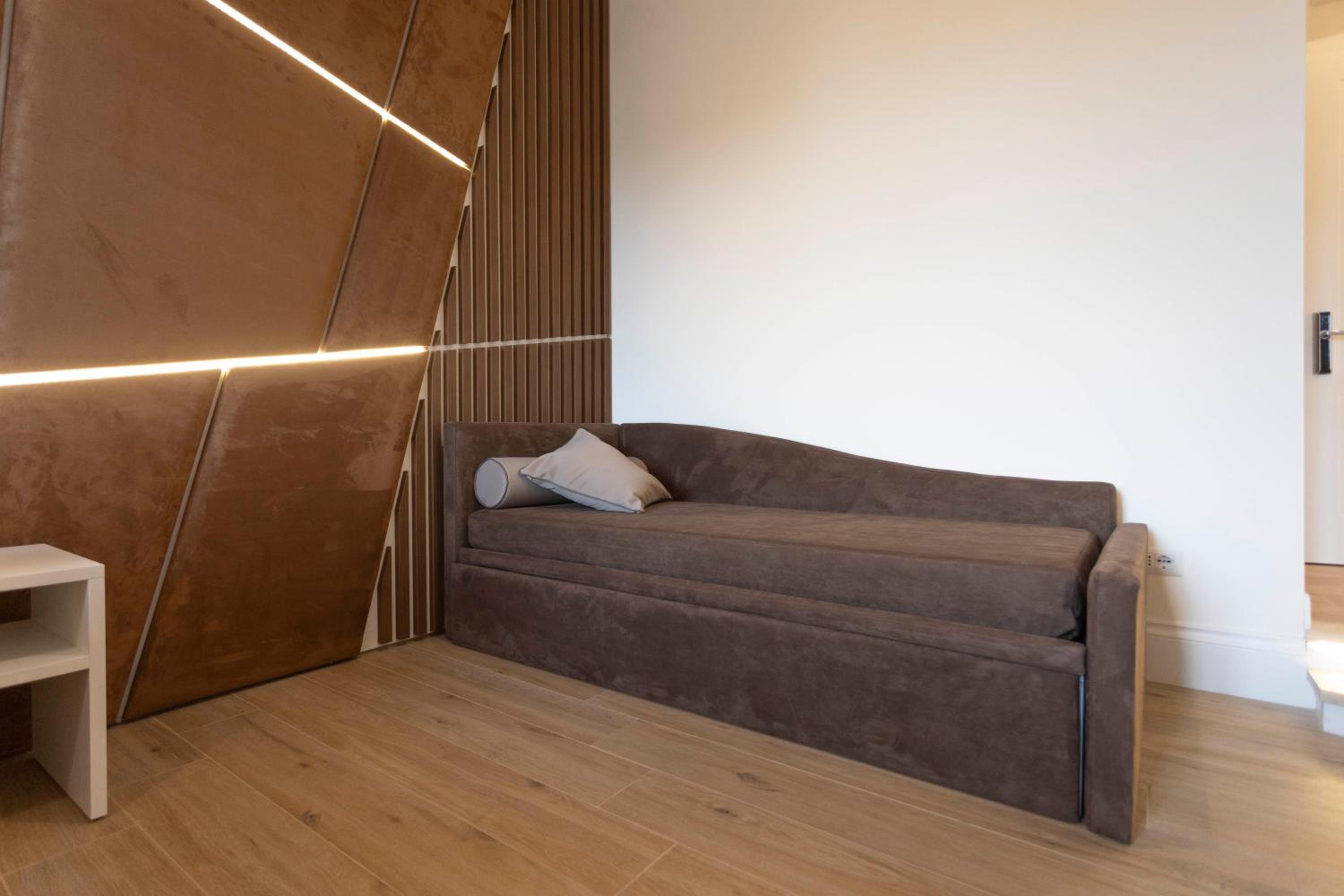Luxury Quadruple Room photo 2