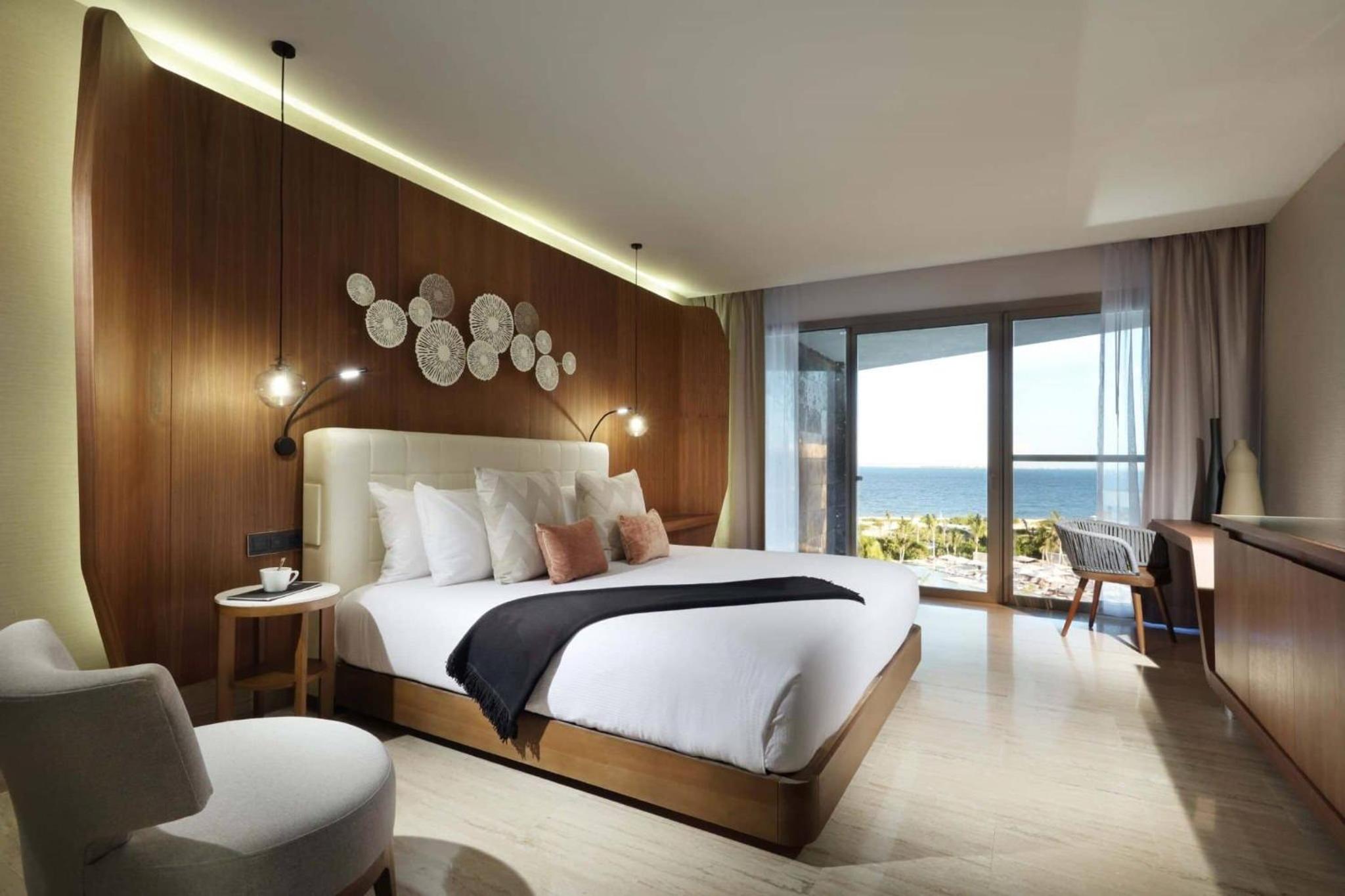 Loft Suite Beachside Ocean View