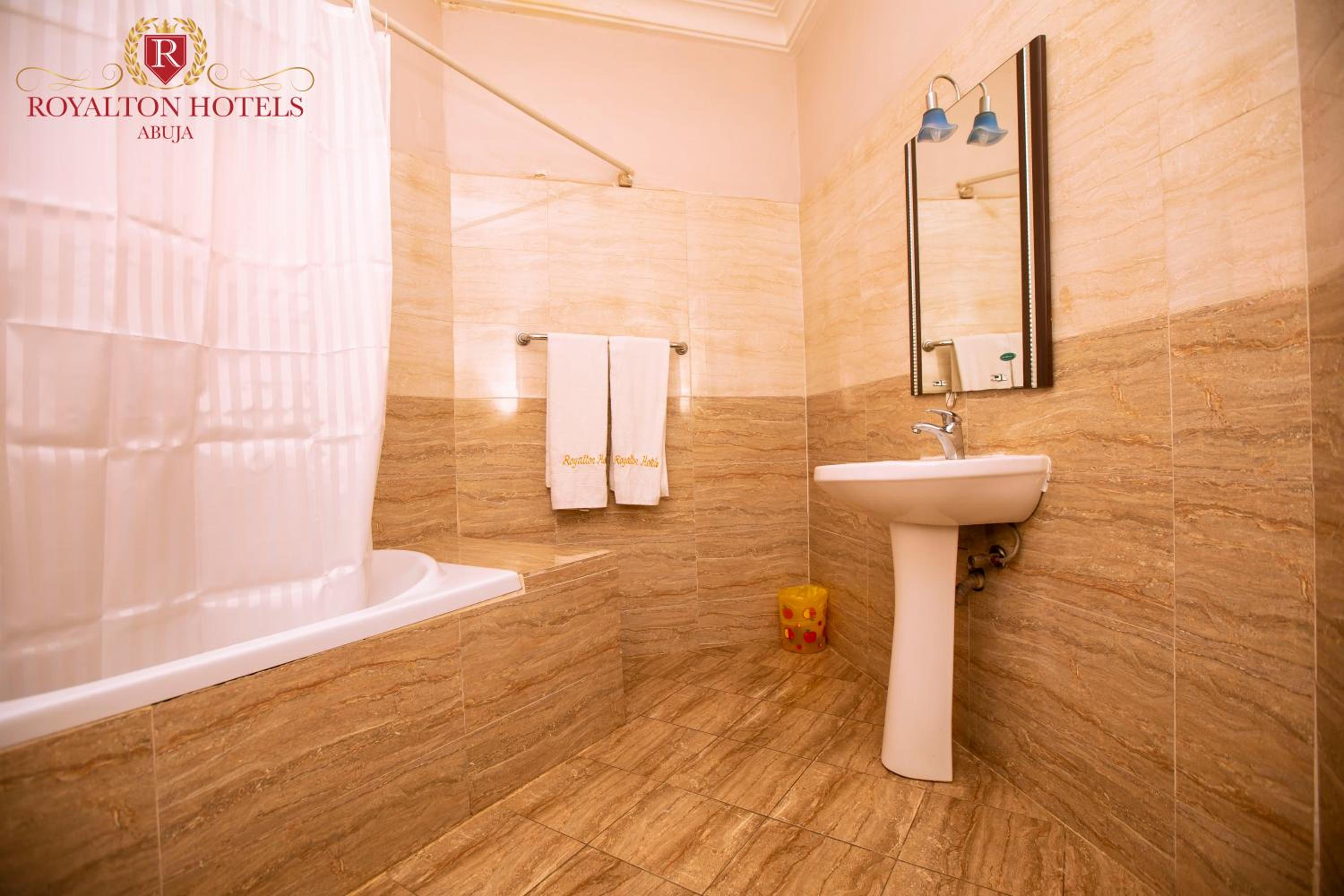 Executive Suite photo 3