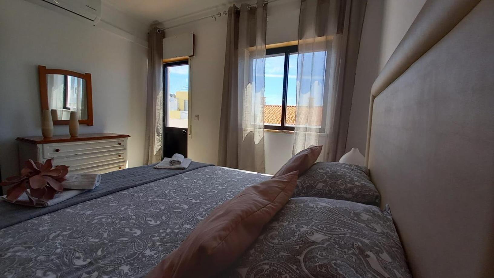Apartment with Sea View photo 2