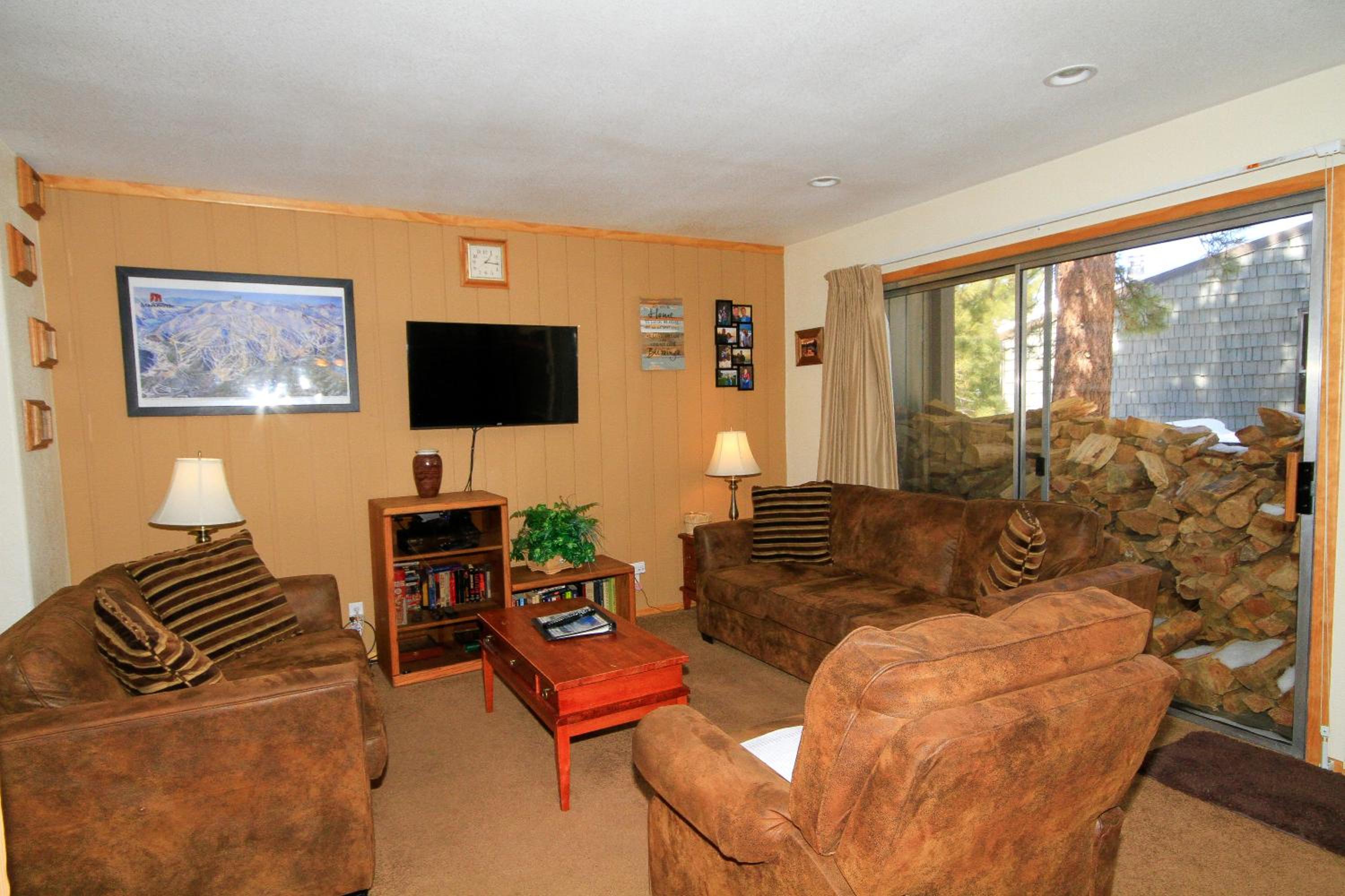 Apartment photo 3