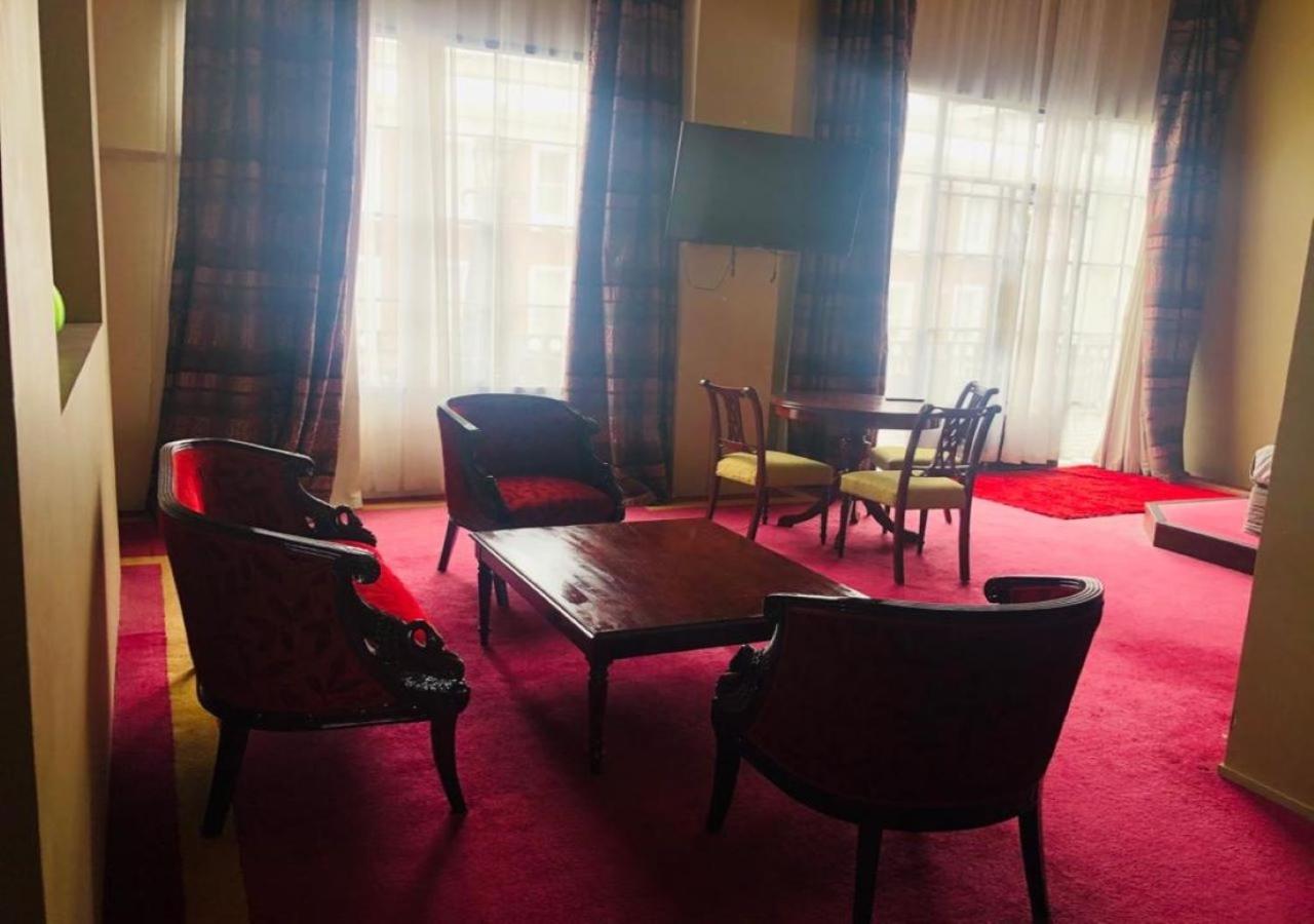 Suite with Terrace - Photo 10