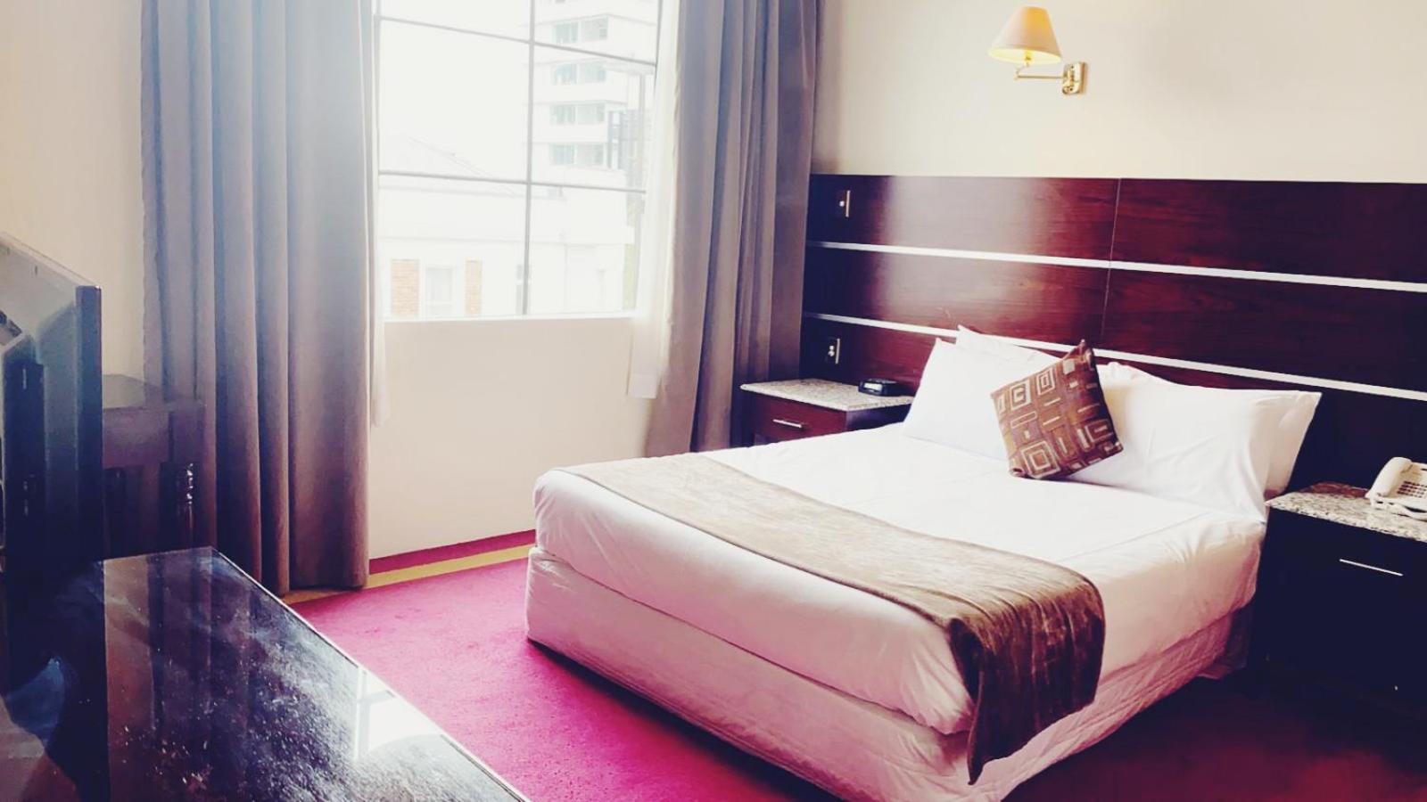 Deluxe Double Room - Photo 2
