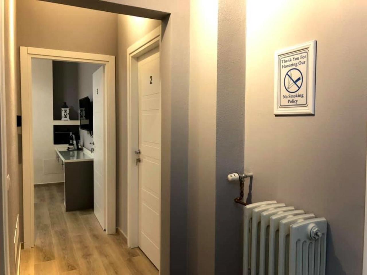 Double or Twin Room with Private Bathroom - Photo 1