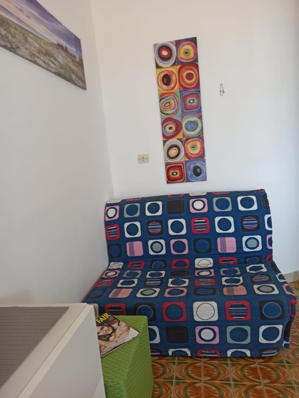 Two-Bedroom House photo 3
