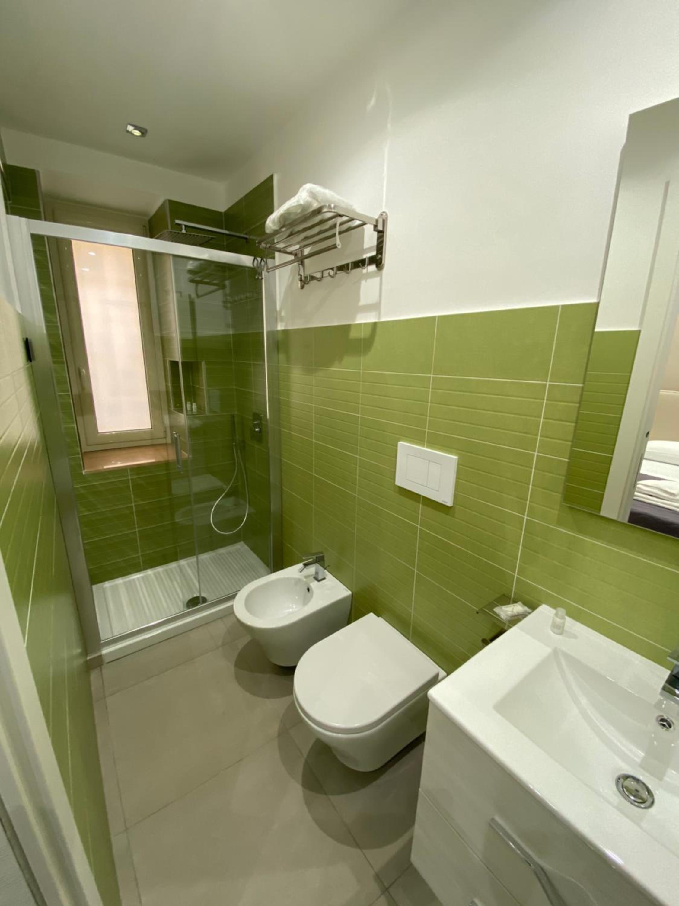 One-Bedroom House - Photo 7