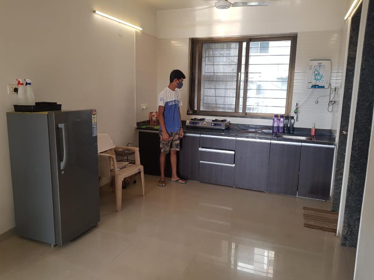Three-Bedroom Premium Apartment with Balcony photo 2