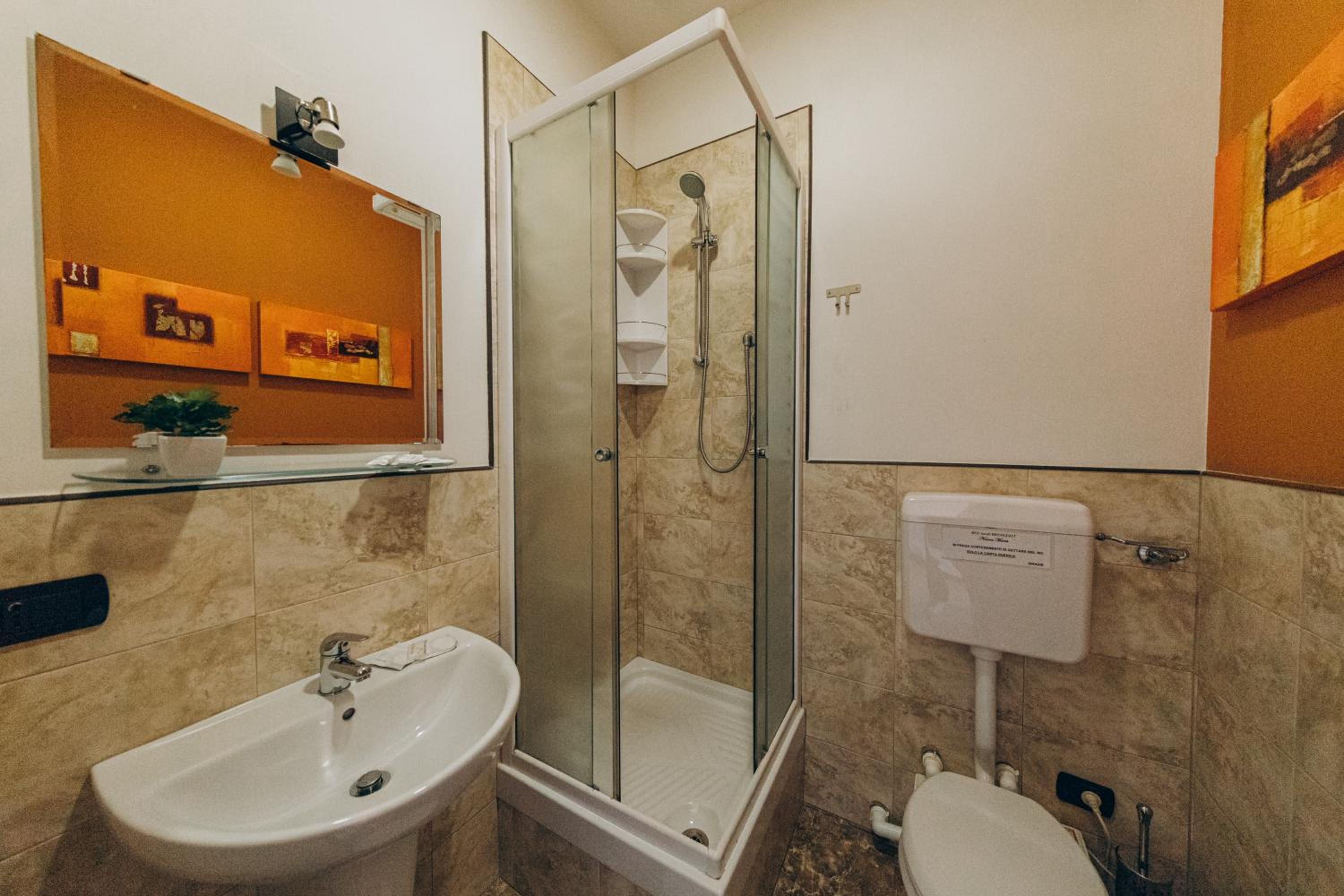 Double Room with Balcony photo 3