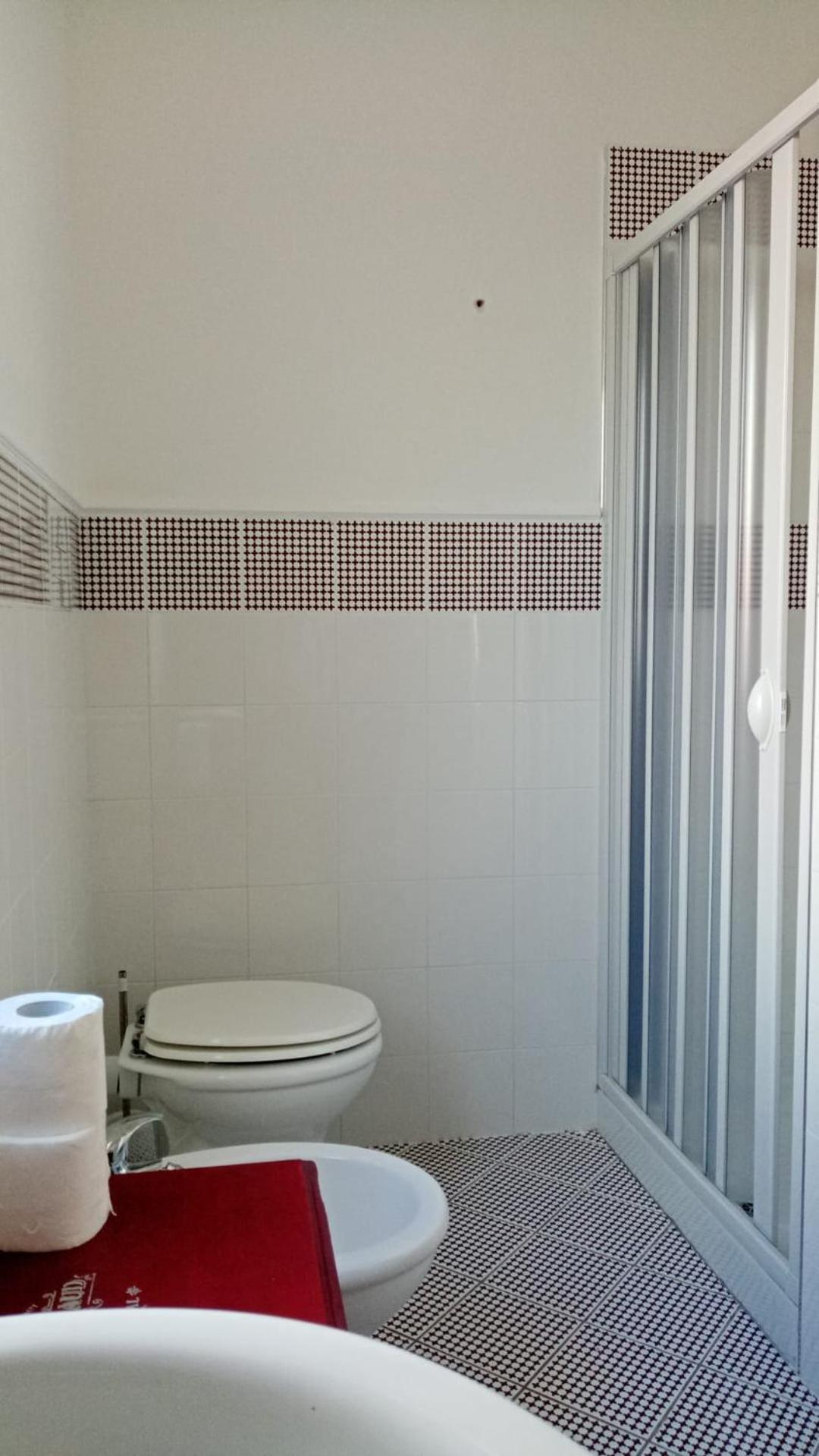 Apartment with Mountain View - Photo 4
