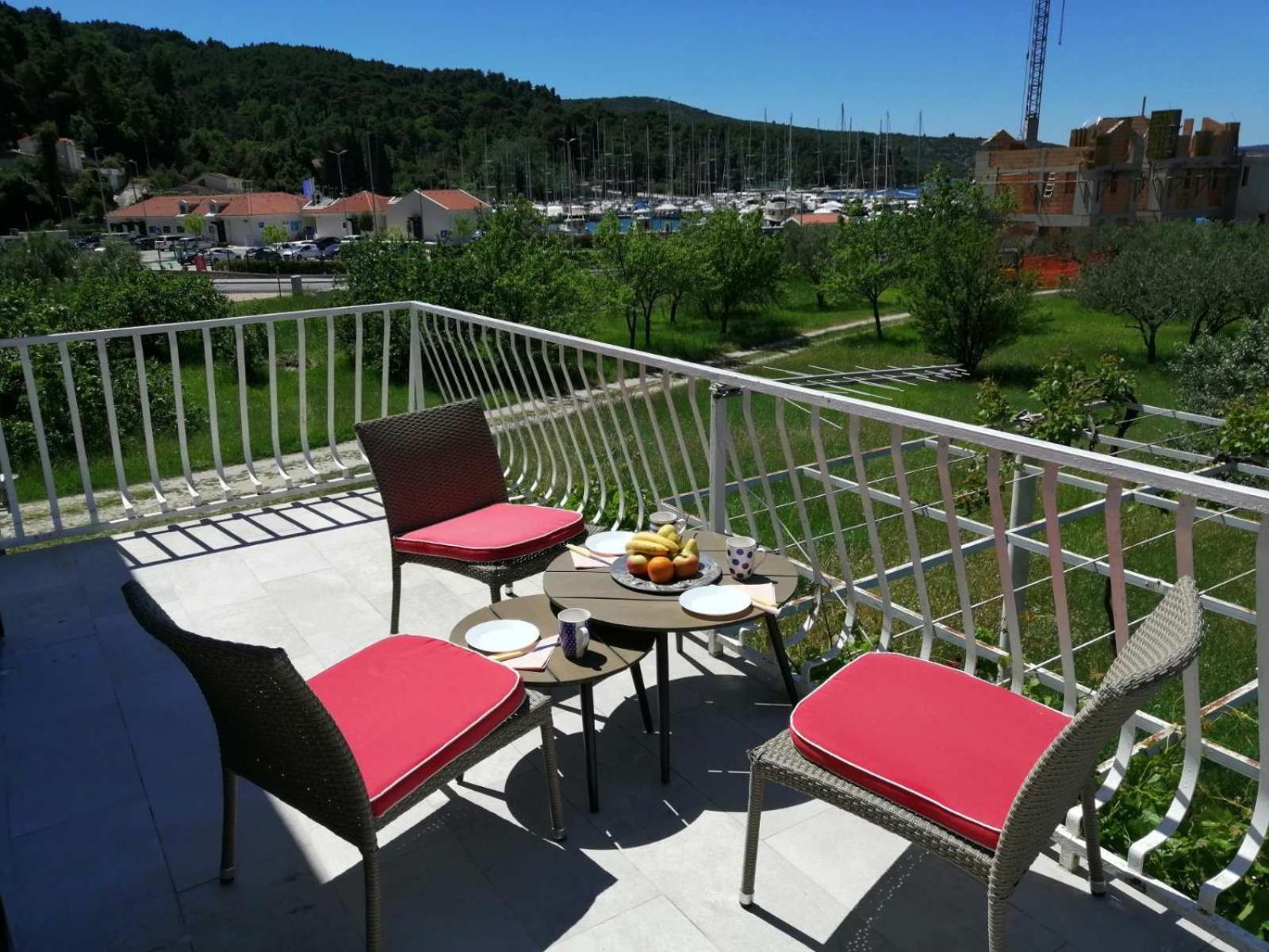 Apartment with Sea View photo 2
