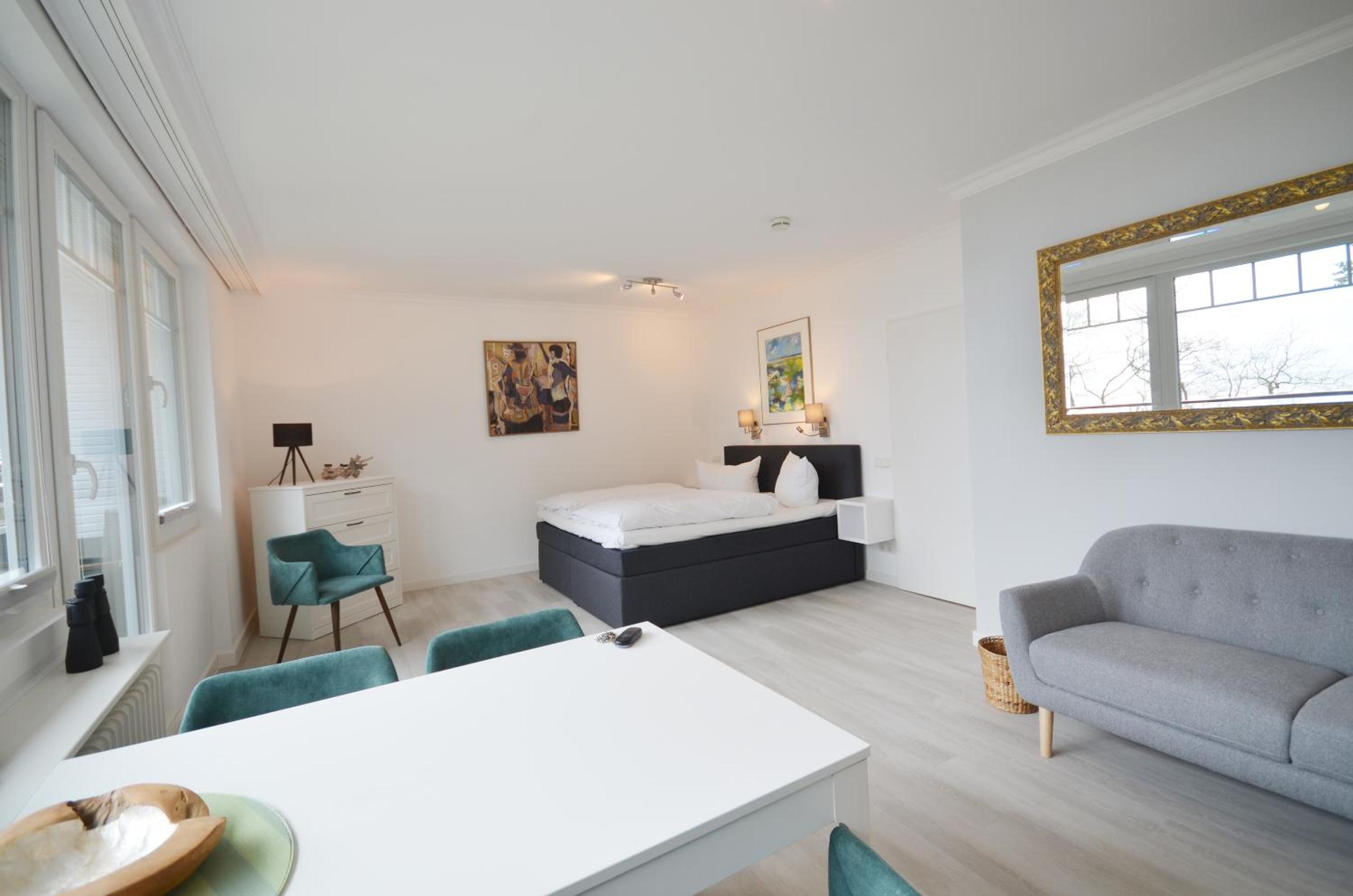 Apartment with Sea View