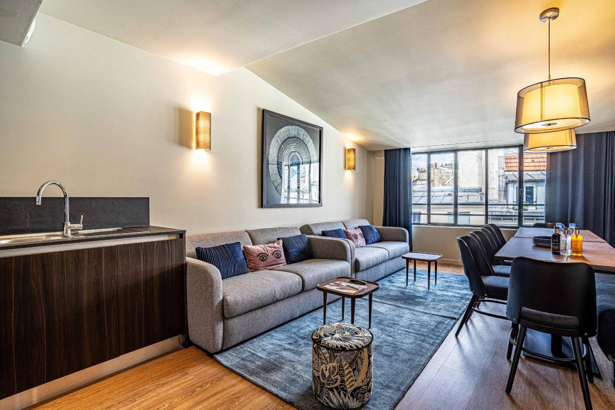 Apartment photo 1