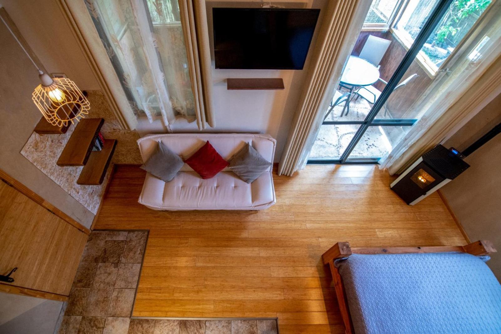 Family Room - Photo 9