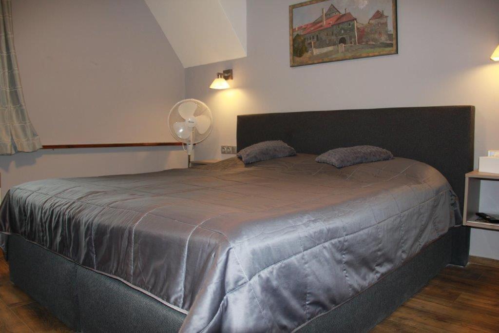Double or Twin Room - Photo 1