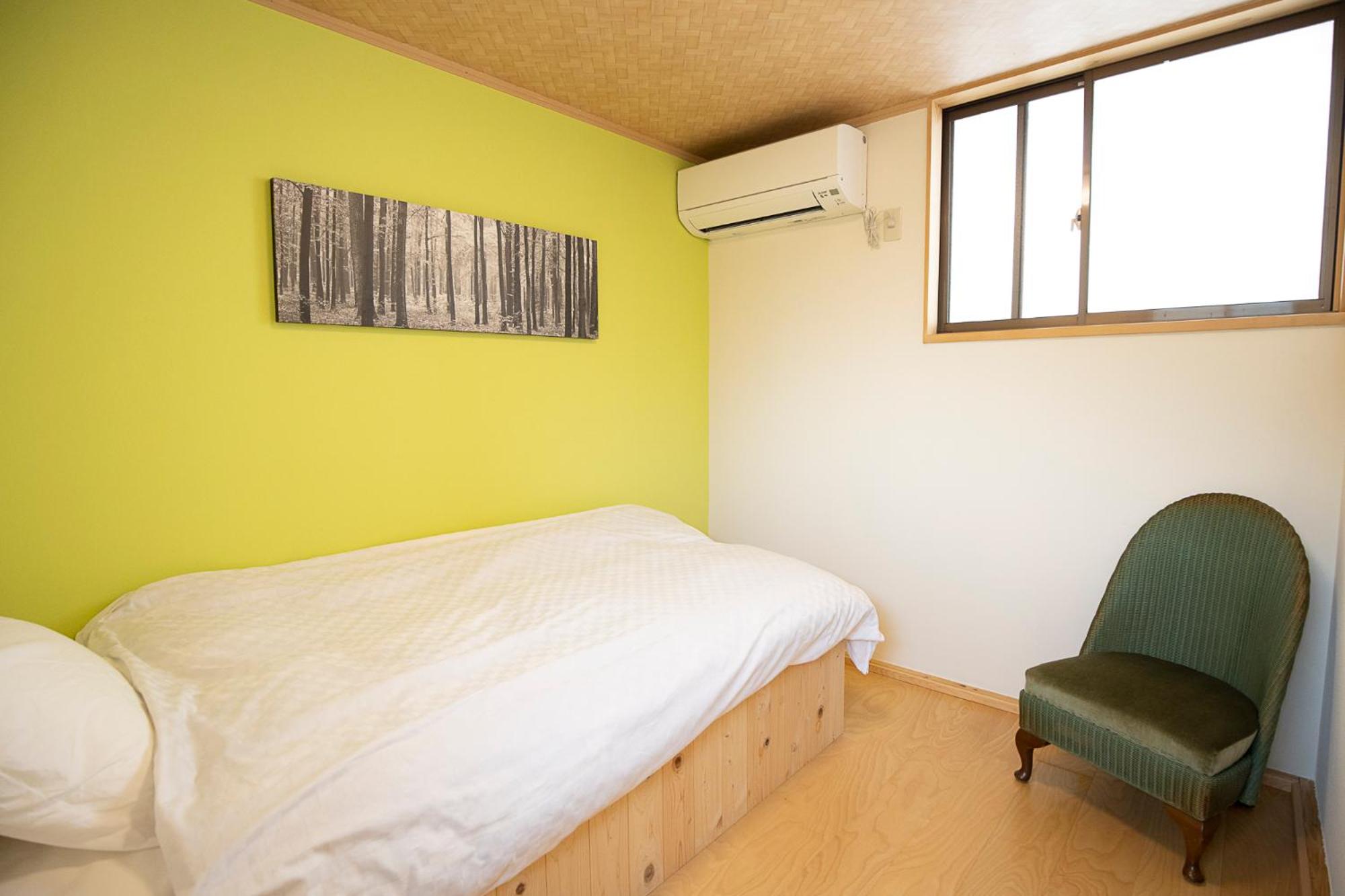 Single Room photo 1