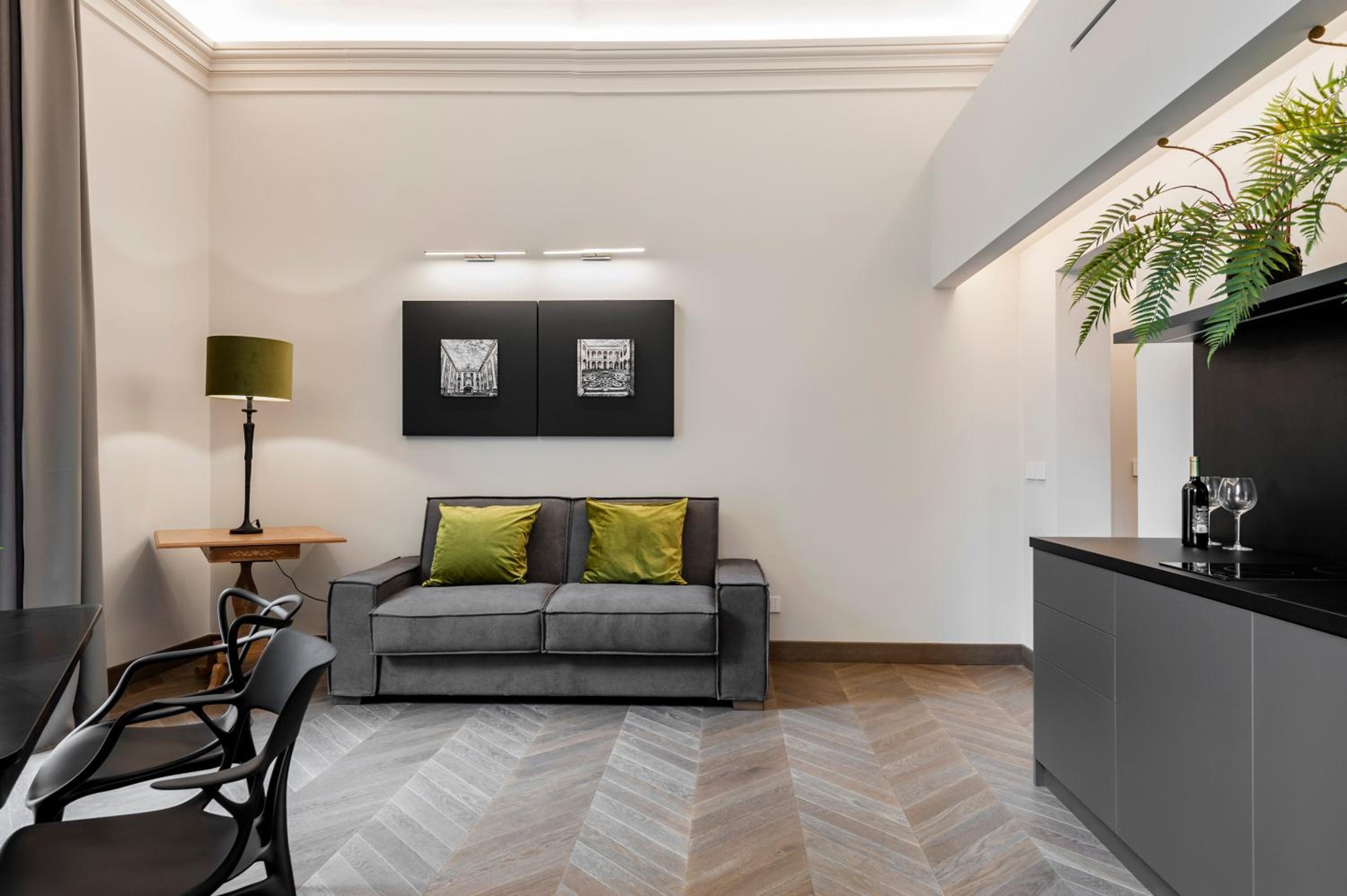 One-Bedroom Apartment - Photo 29