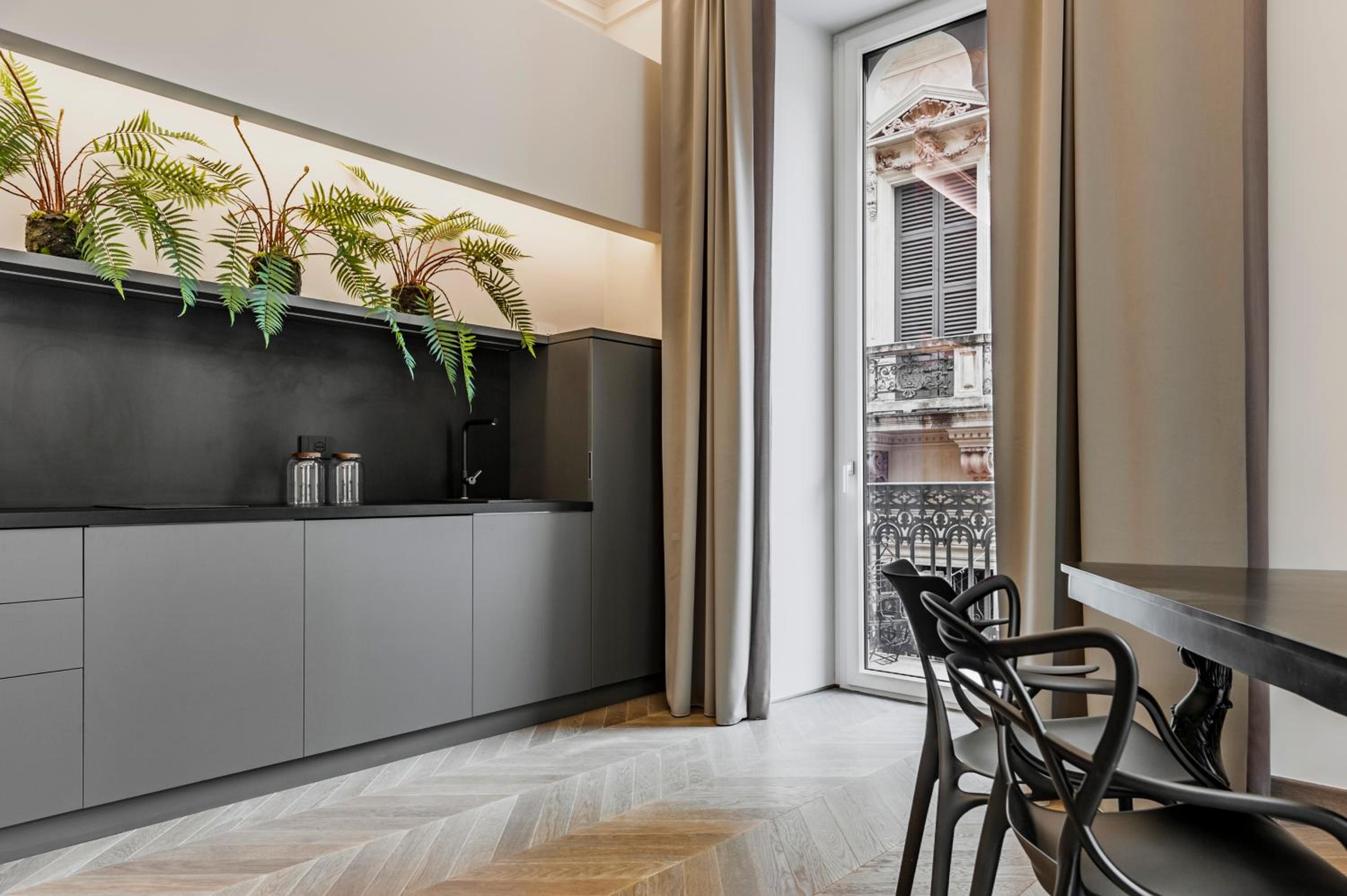 One-Bedroom Apartment - Photo 14