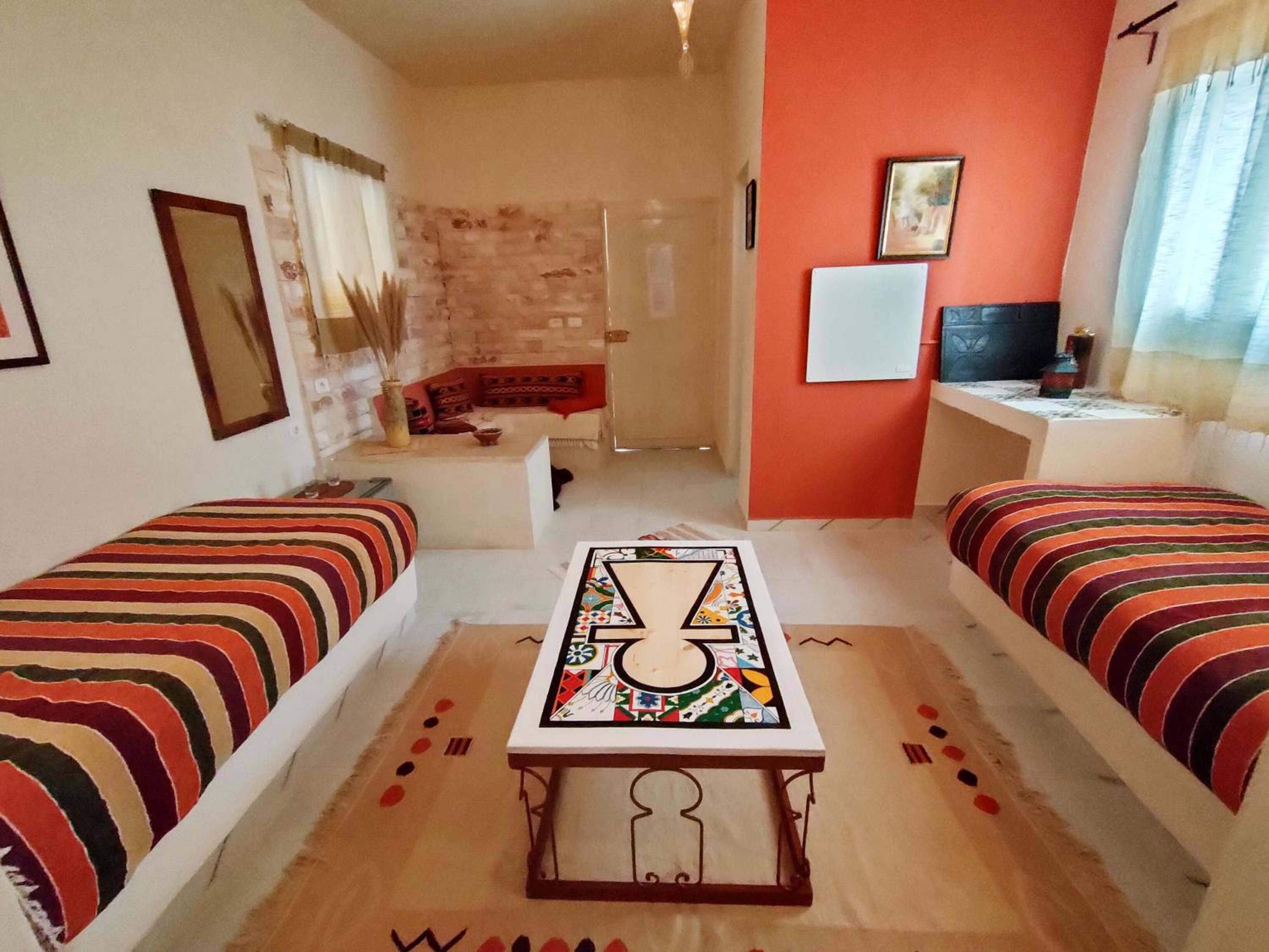 Quadruple Room with Mountain View photo 2
