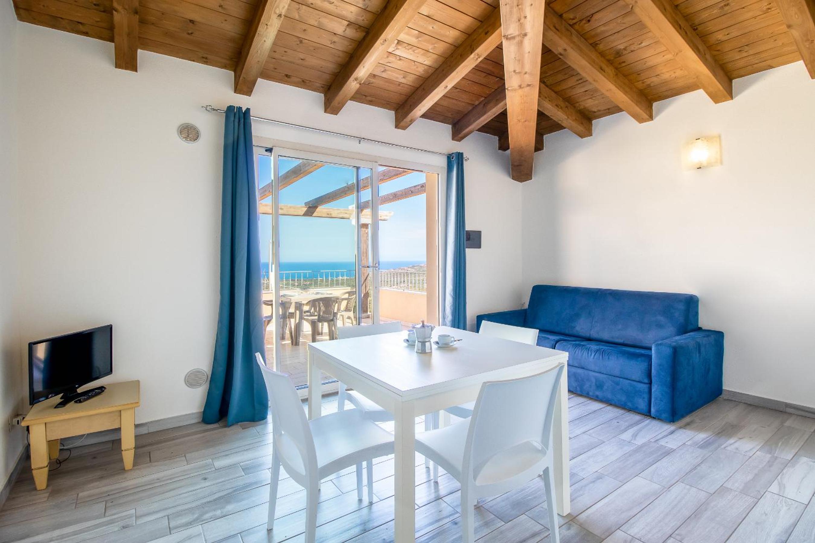 Studio Apartment with Sea View photo 1