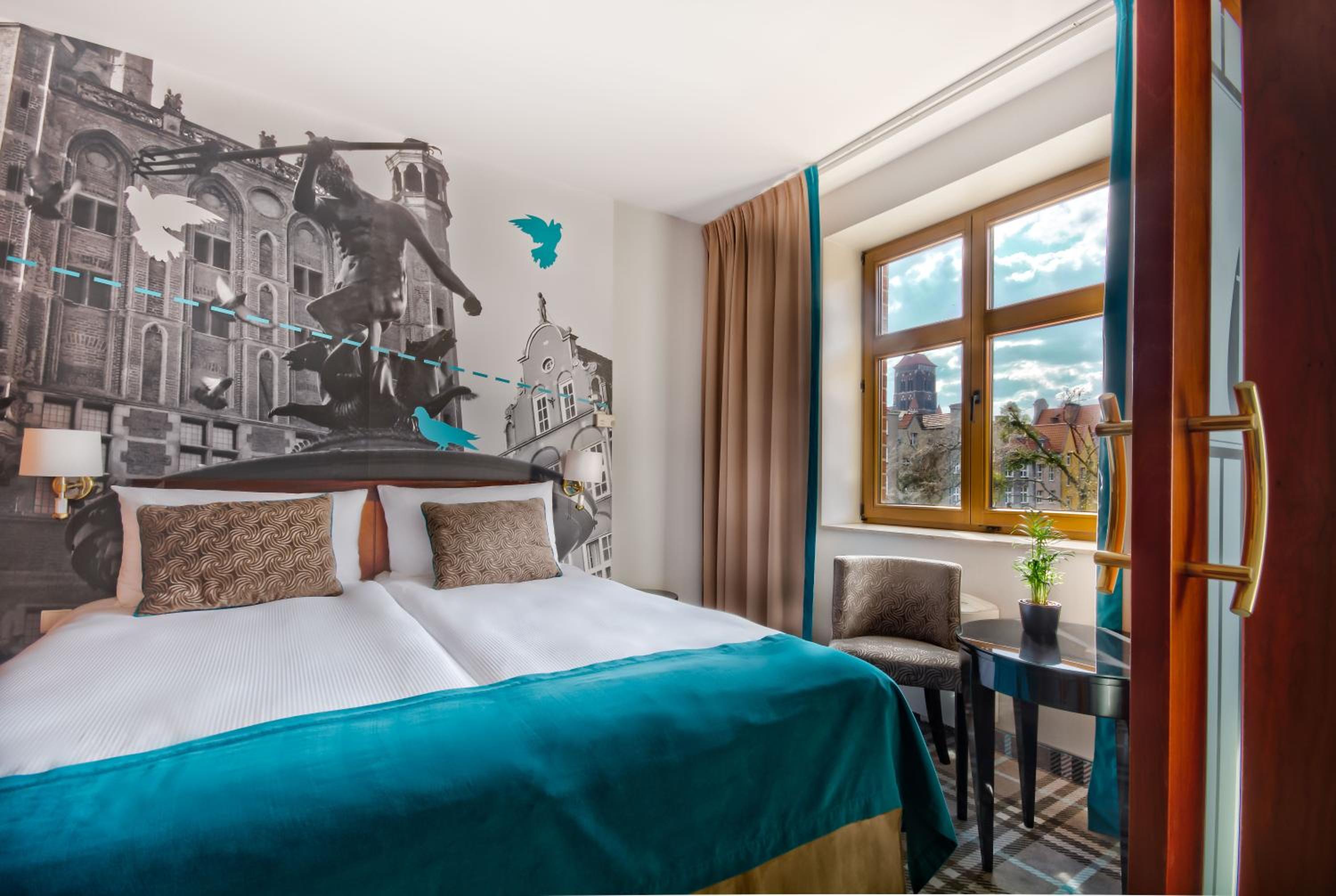 Double or Twin Room - Photo 10