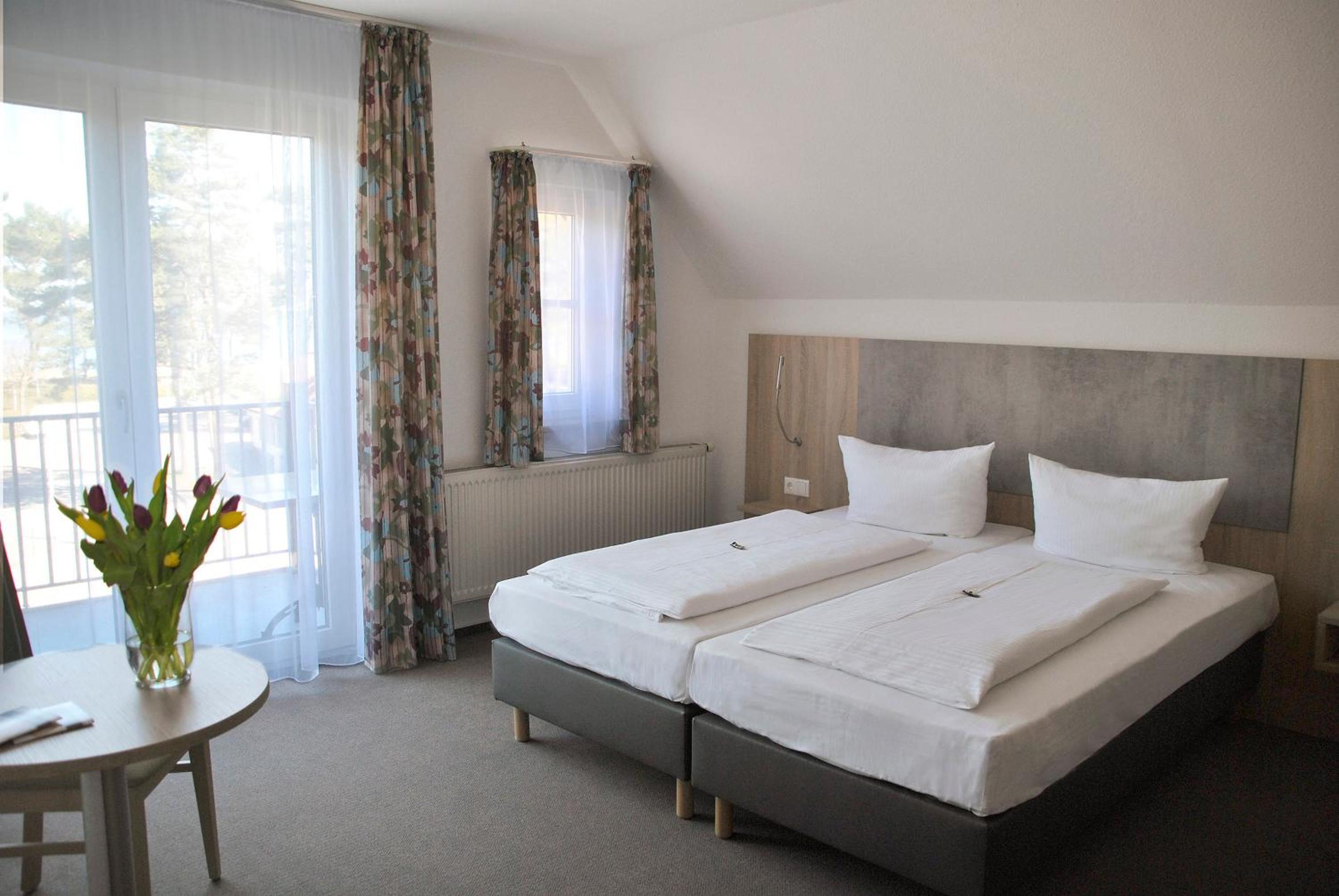 Double Room with Balcony on the Sea Side