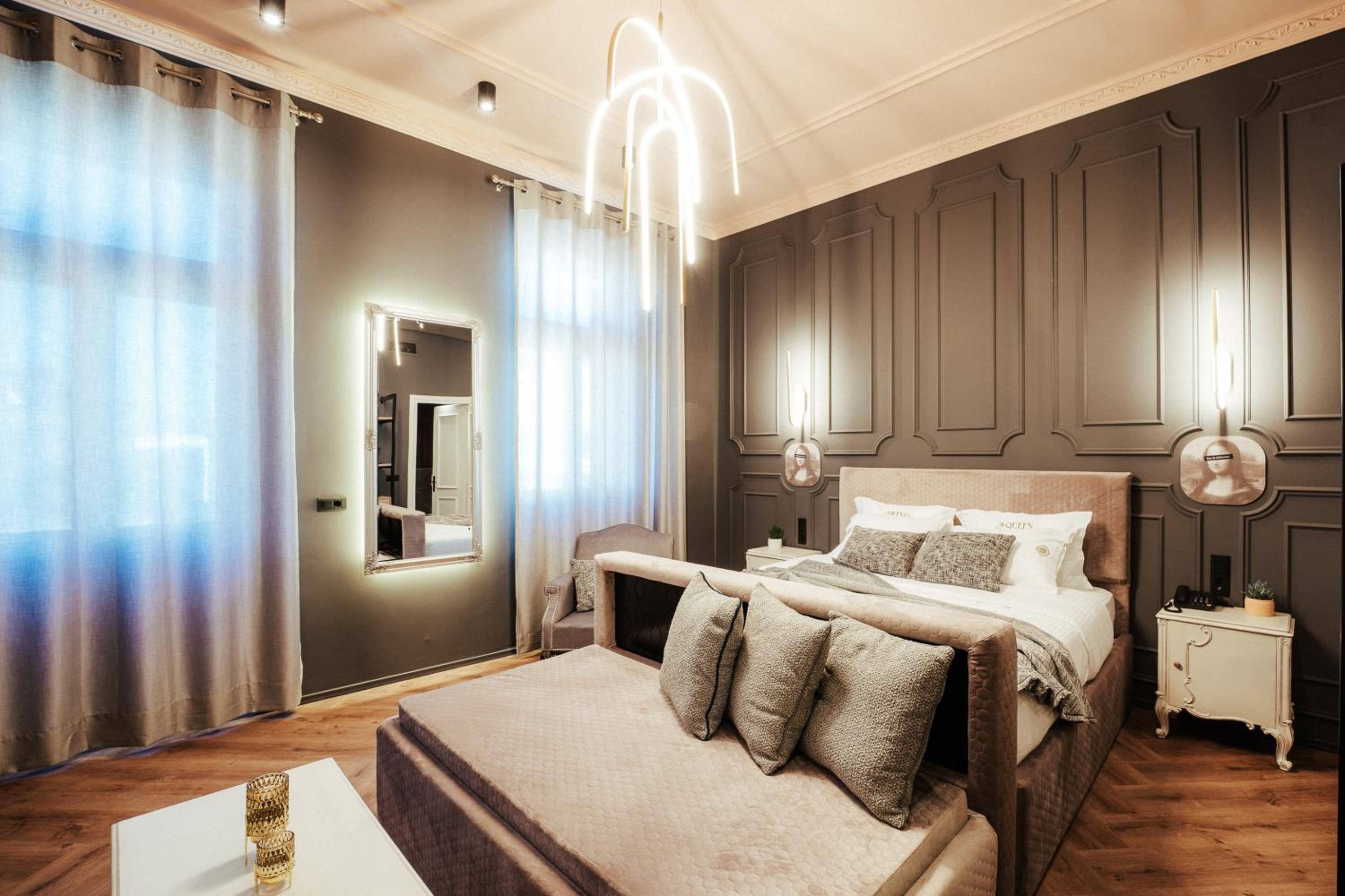 Queen Suite with Sea View