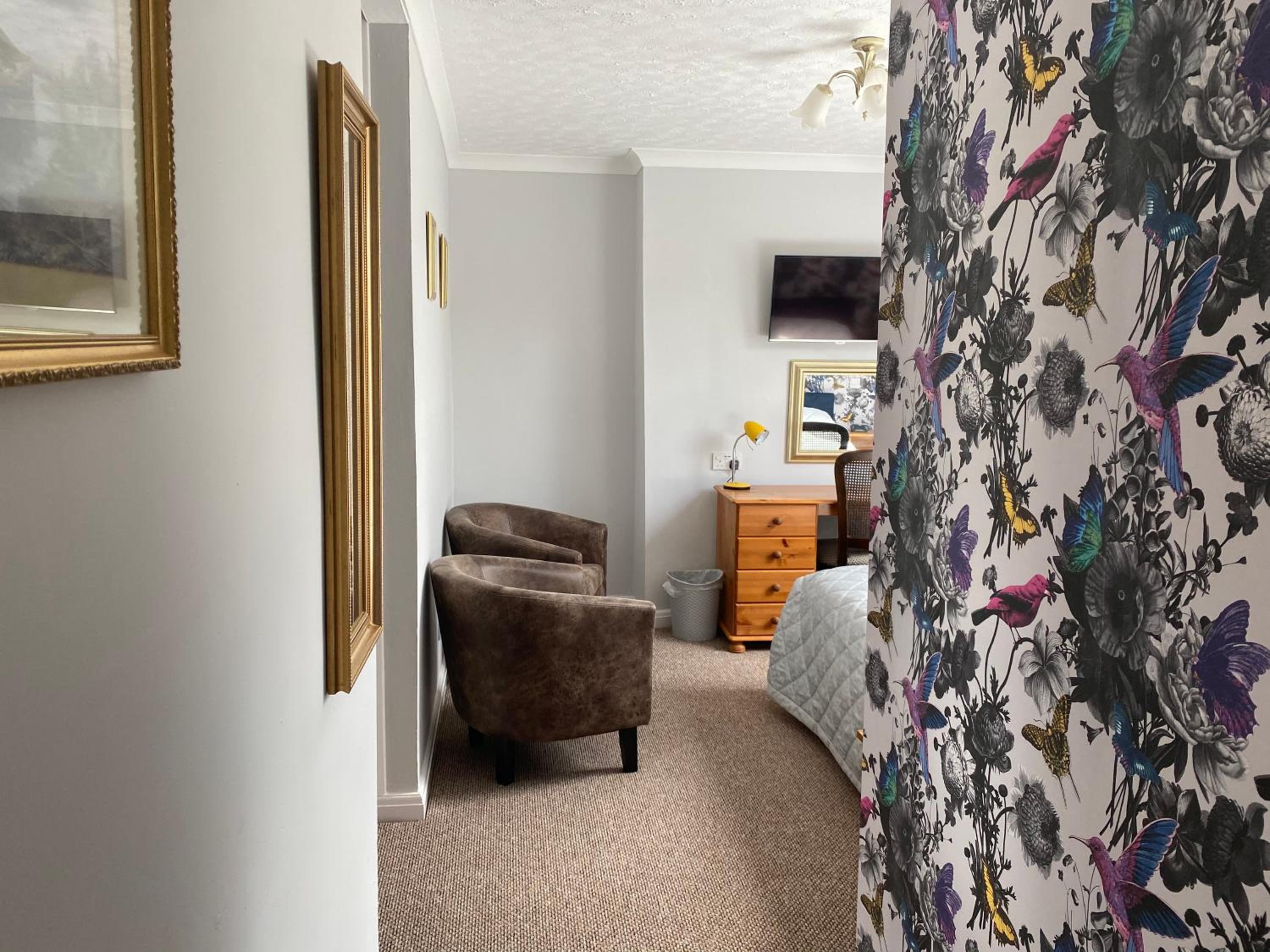 Double Room - Photo 6