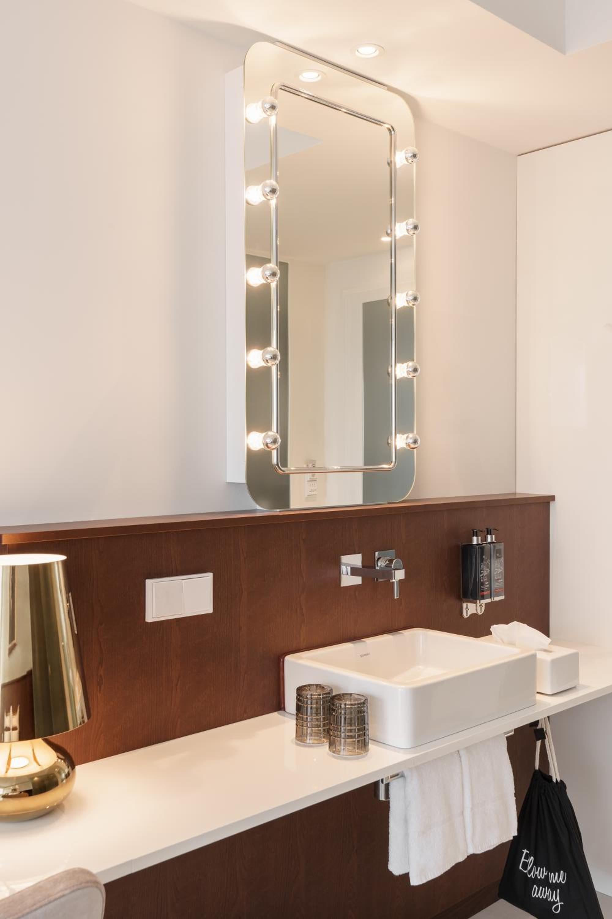 Wow Room - Photo 2