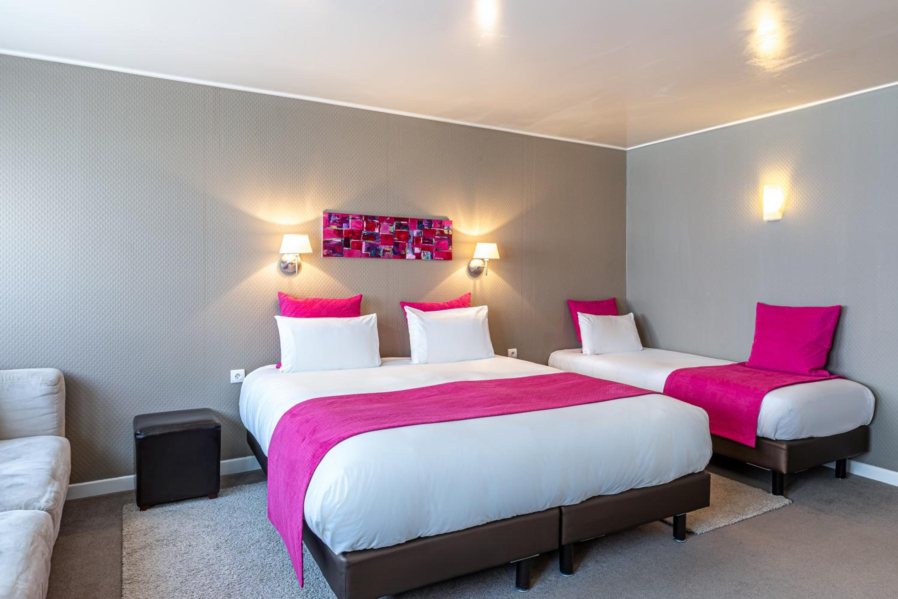 Superior Triple Room photo 3